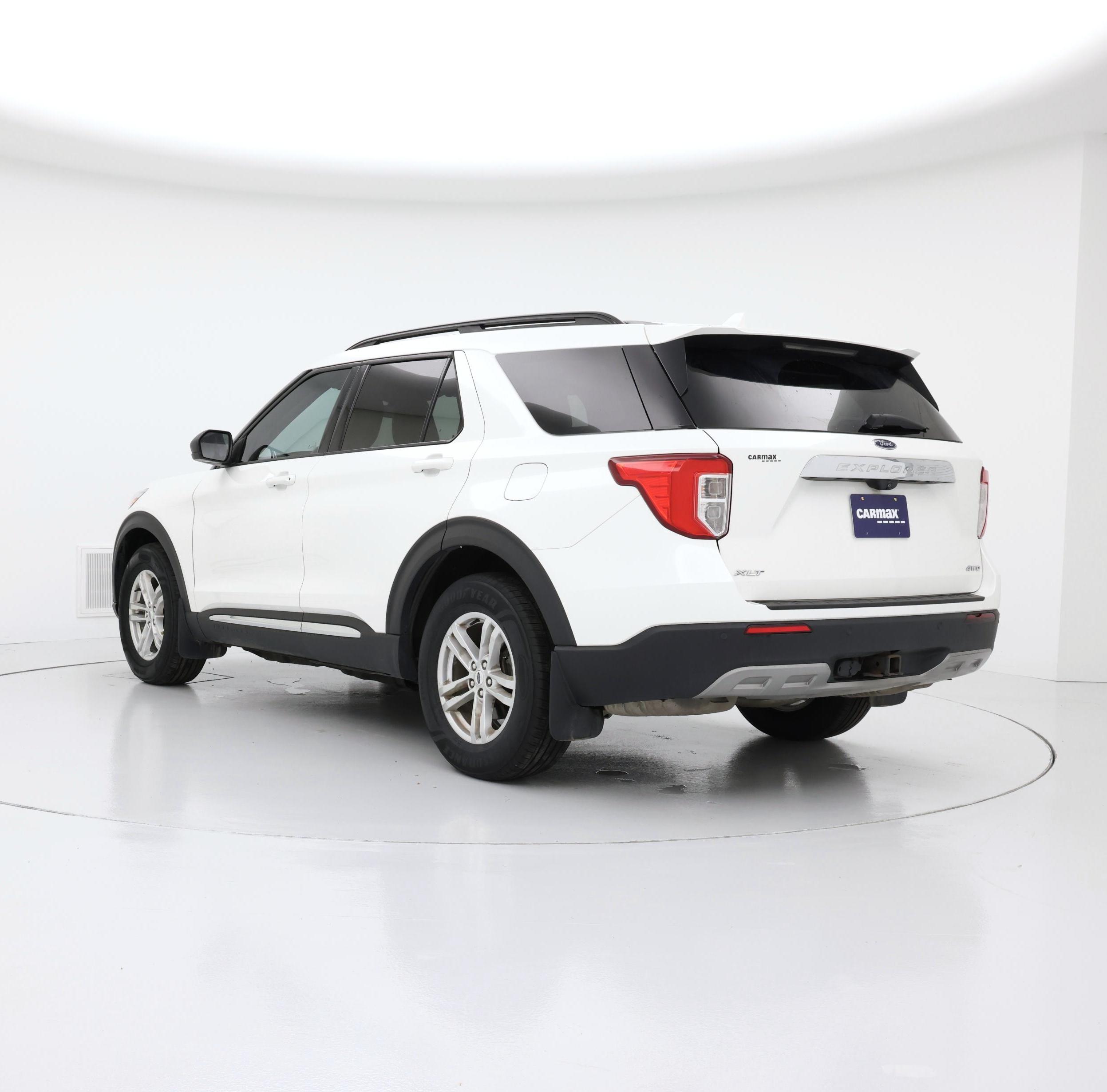 Thumbnail: 2022 Ford Explorer - 2