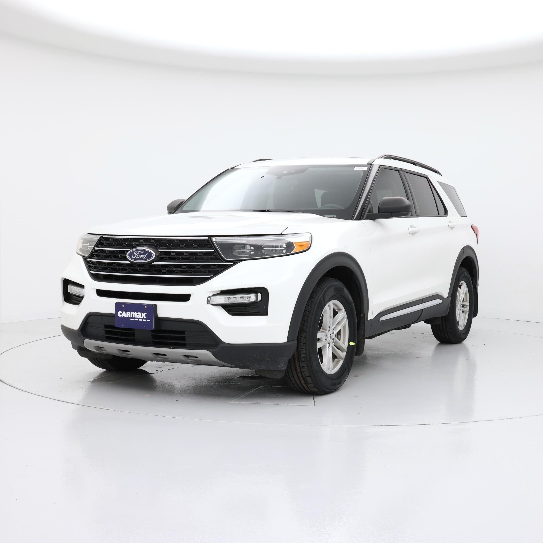 Thumbnail: 2022 Ford Explorer - 4