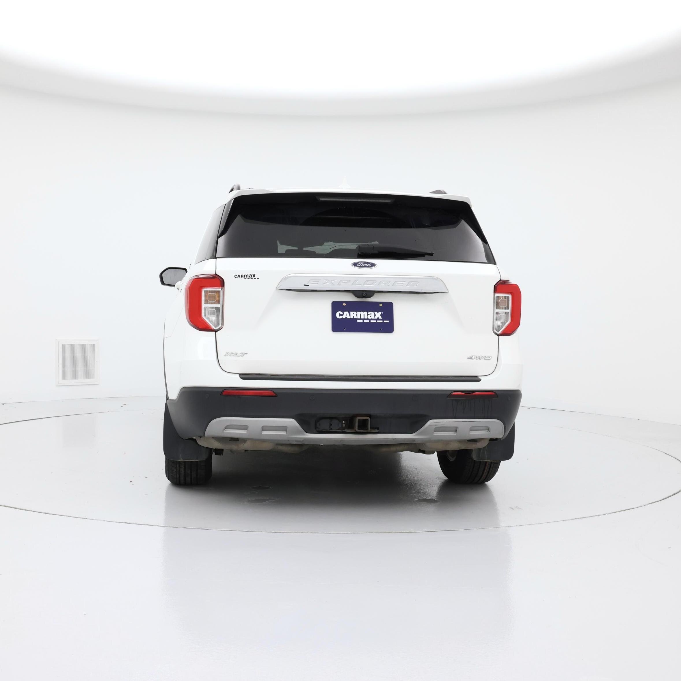 Thumbnail: 2022 Ford Explorer - 6