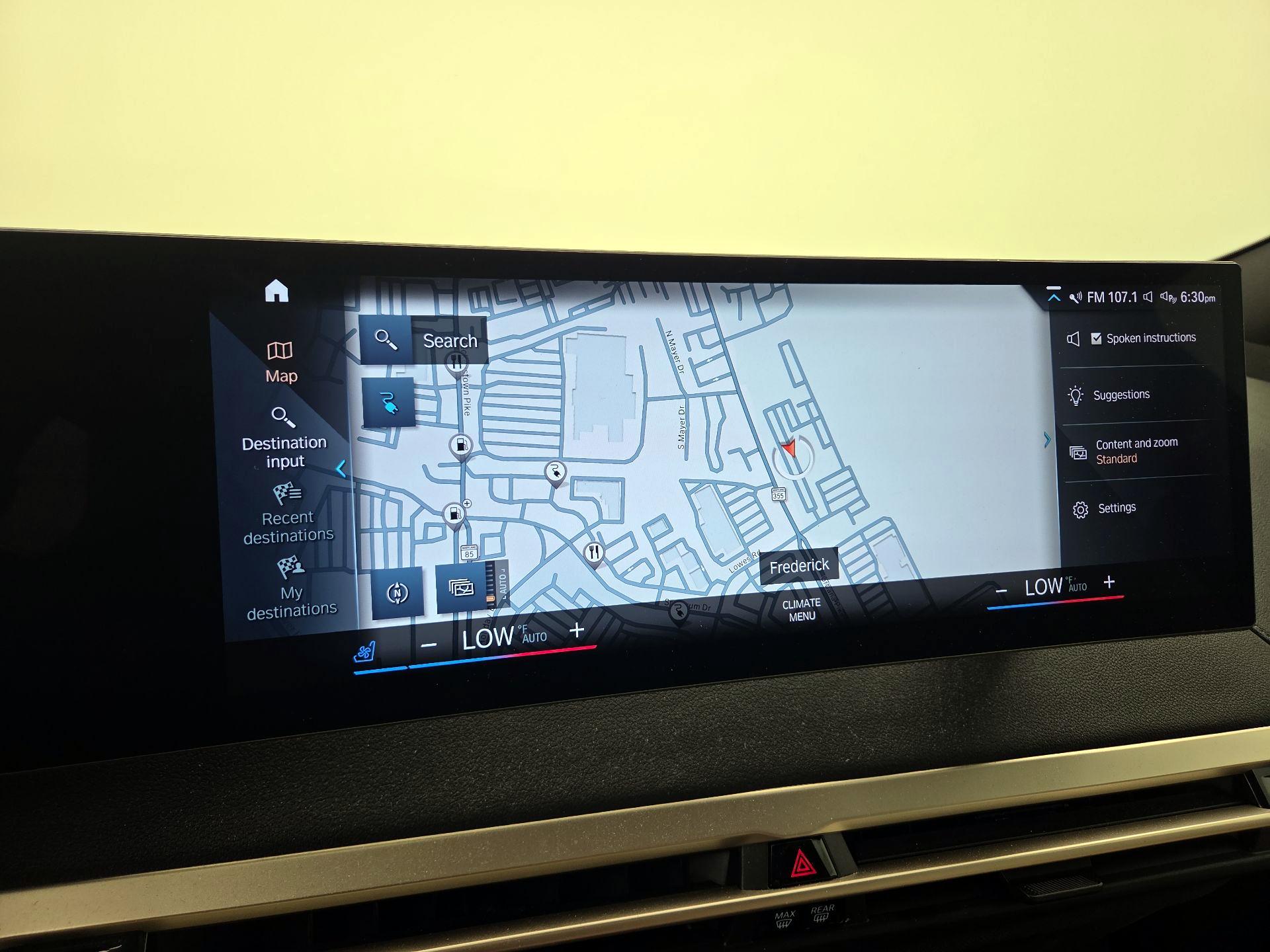 Thumbnail: 2023 BMW iX - 12