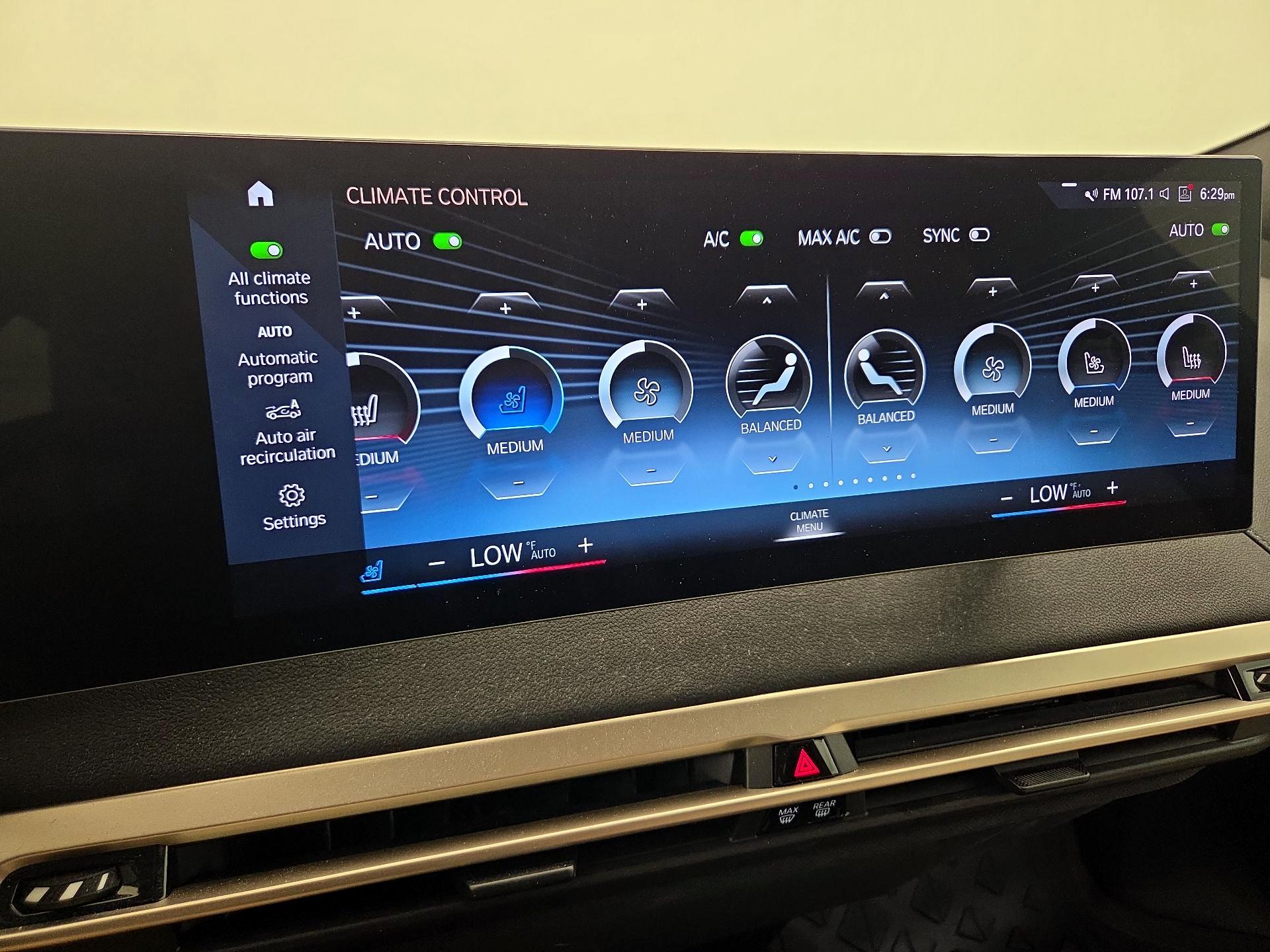 Thumbnail: 2023 BMW iX - 15