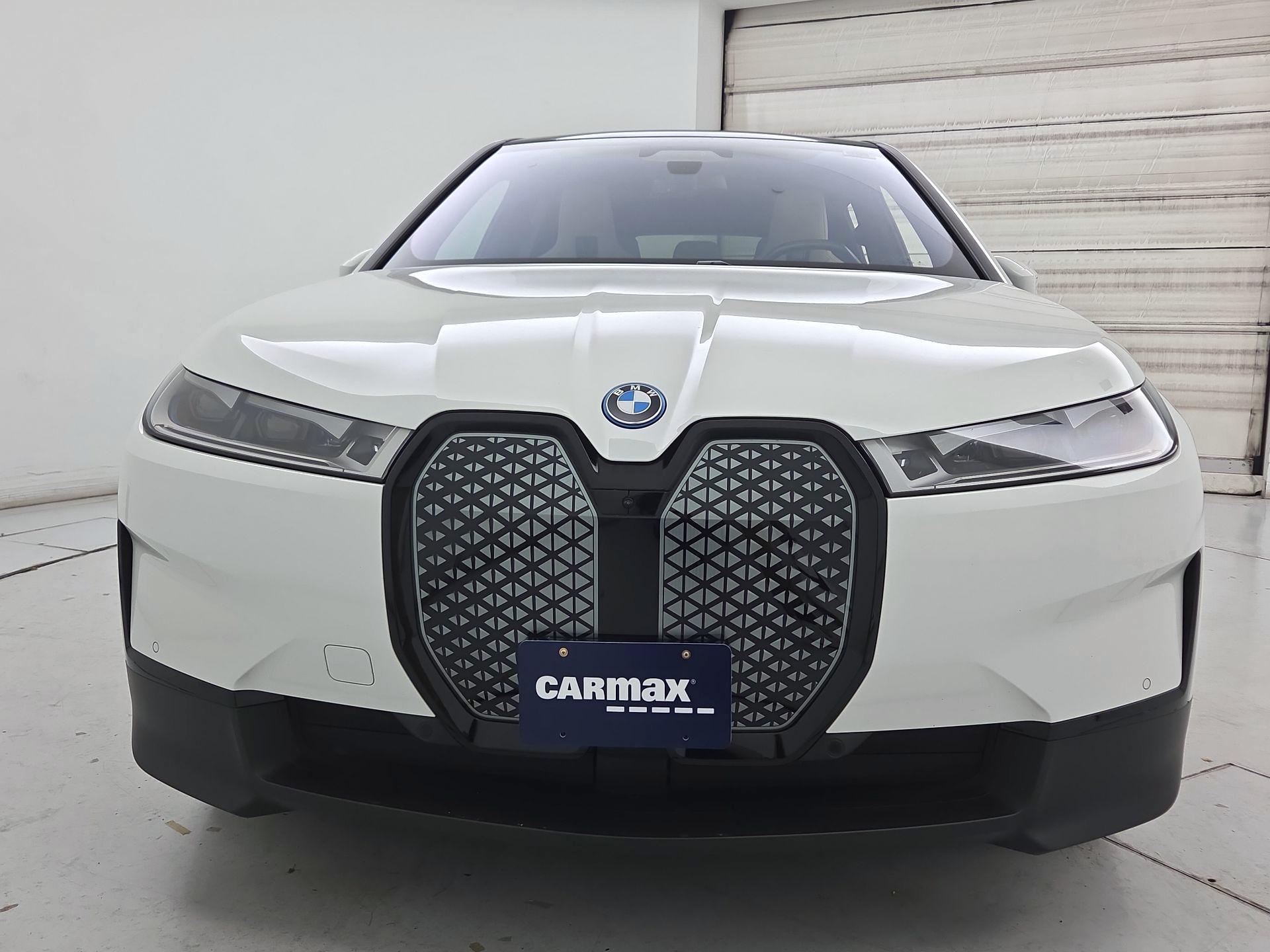 Thumbnail: 2023 BMW iX - 2