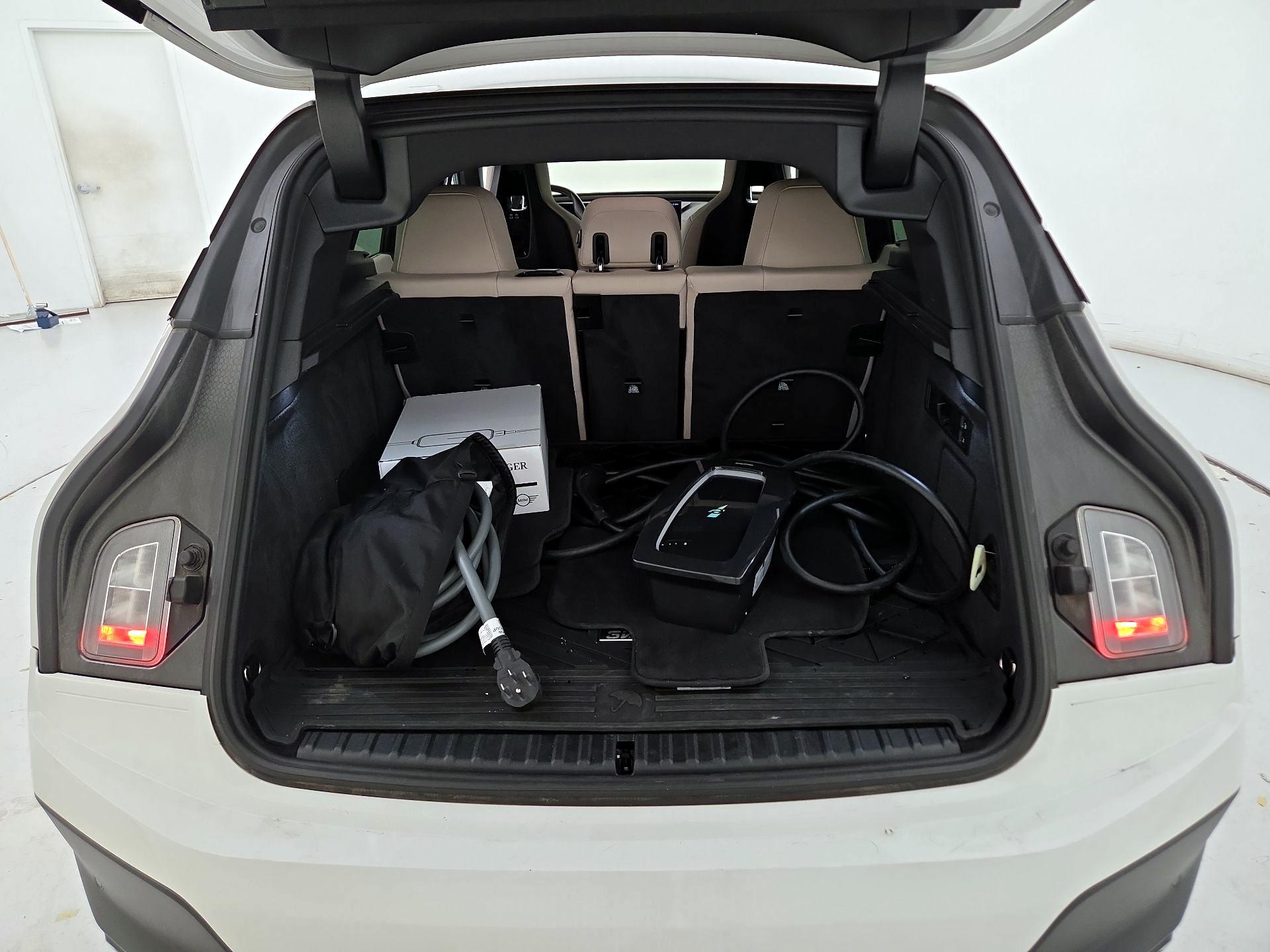 Thumbnail: 2023 BMW iX - 20