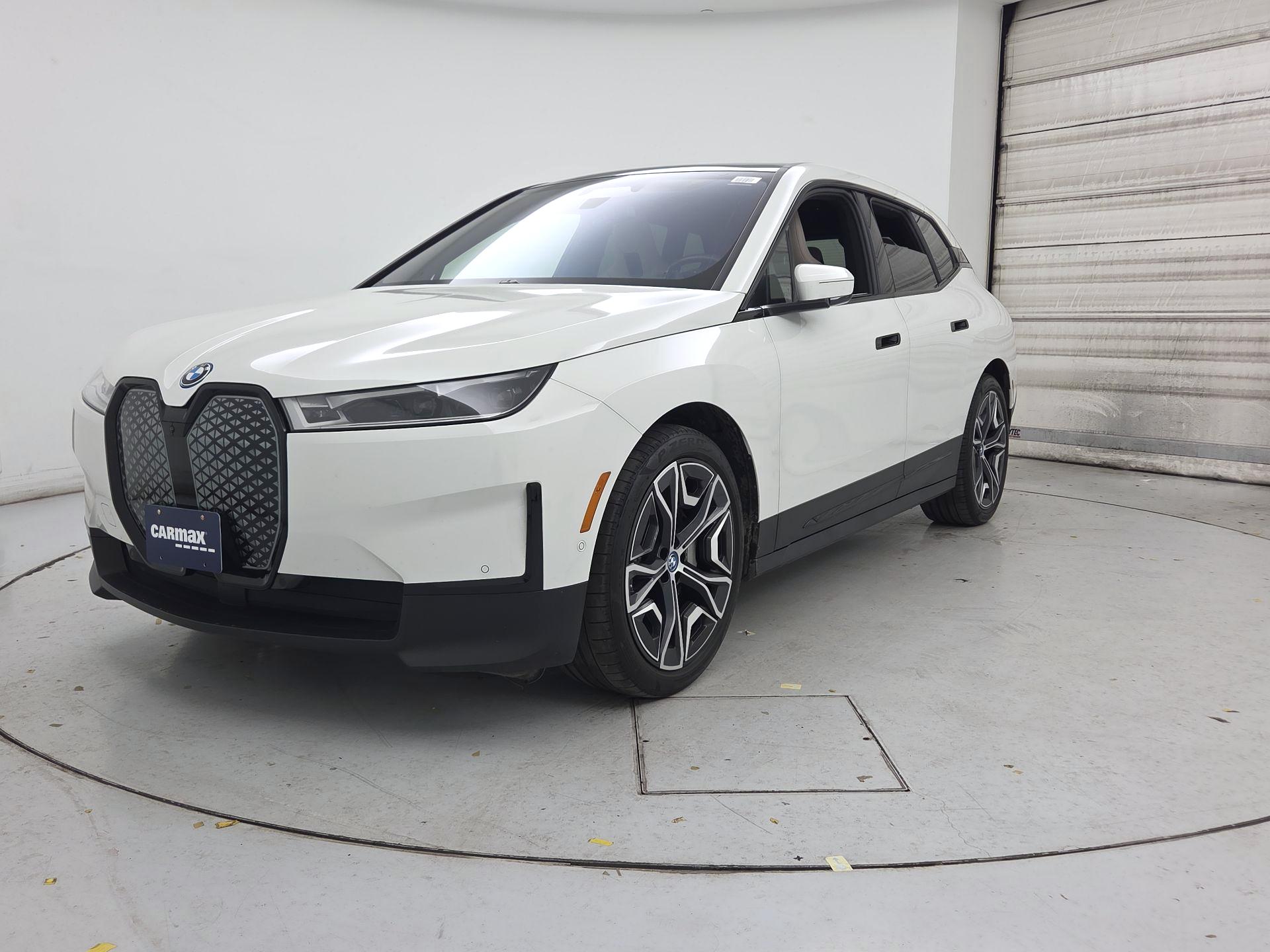 Thumbnail: 2023 BMW iX - 3