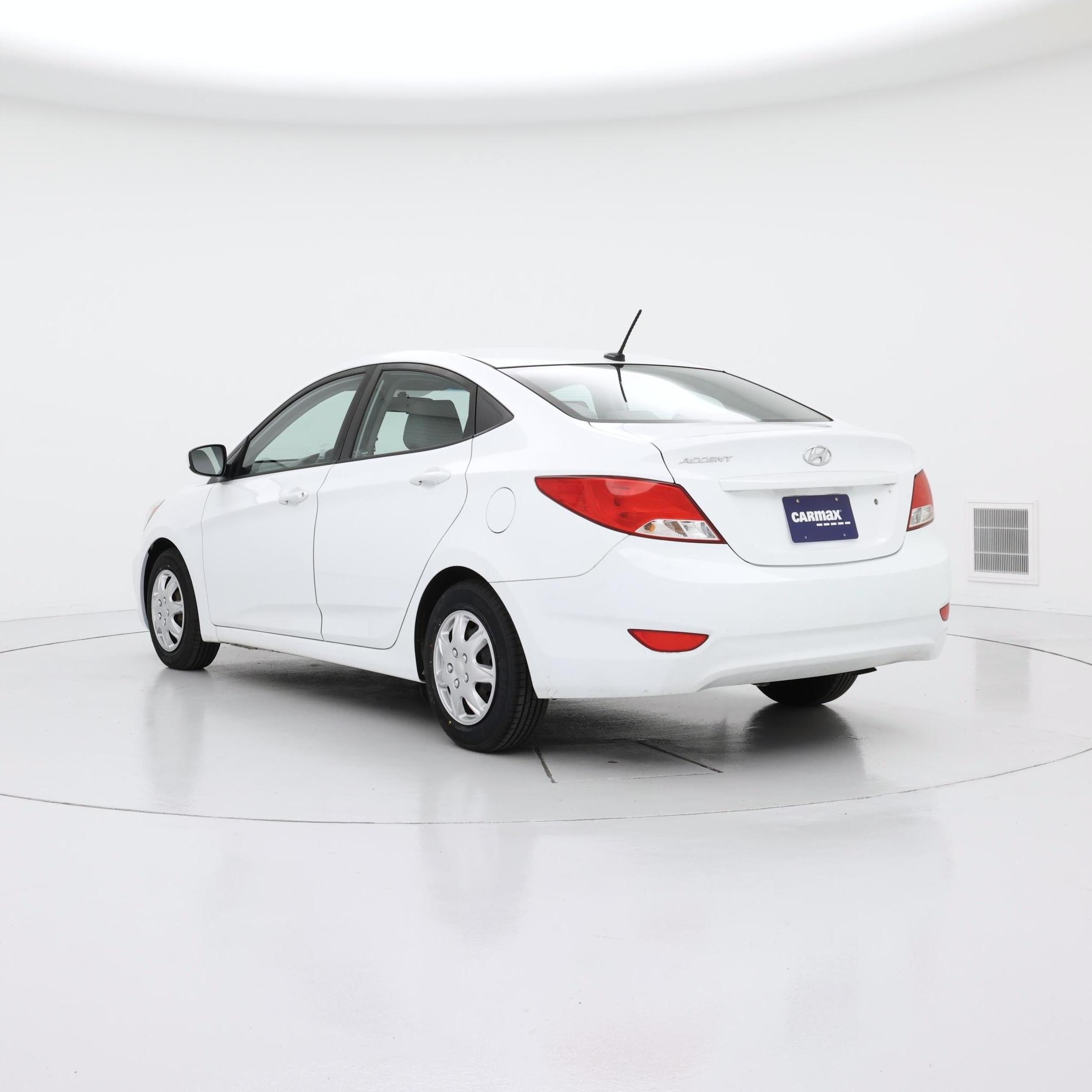 Thumbnail: 2017 Hyundai Accent - 2