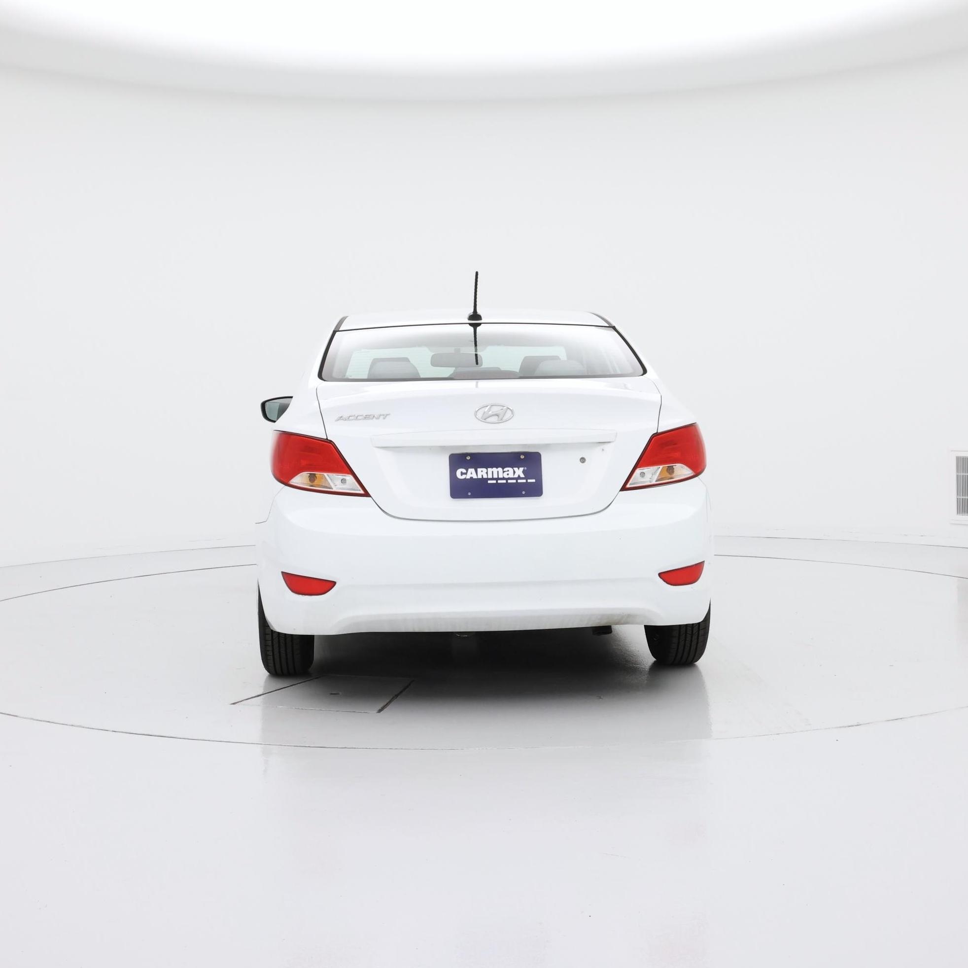 Thumbnail: 2017 Hyundai Accent - 6