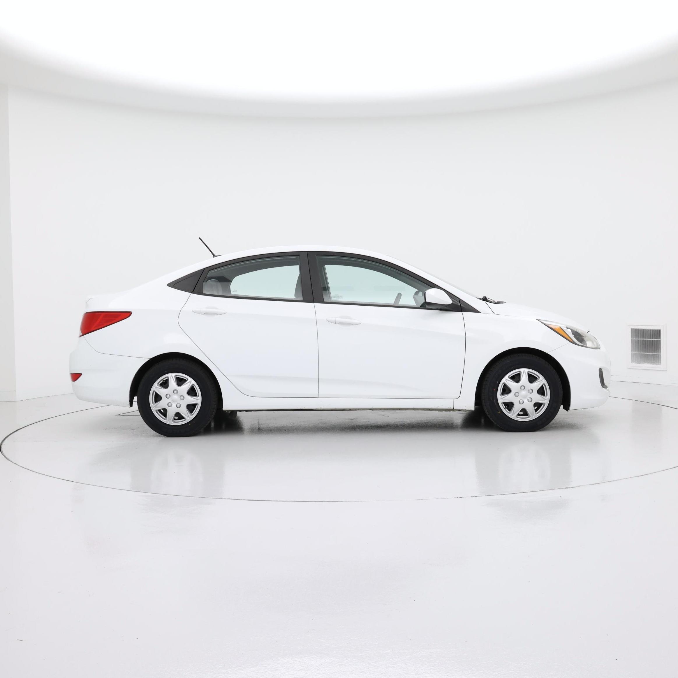 Thumbnail: 2017 Hyundai Accent - 7