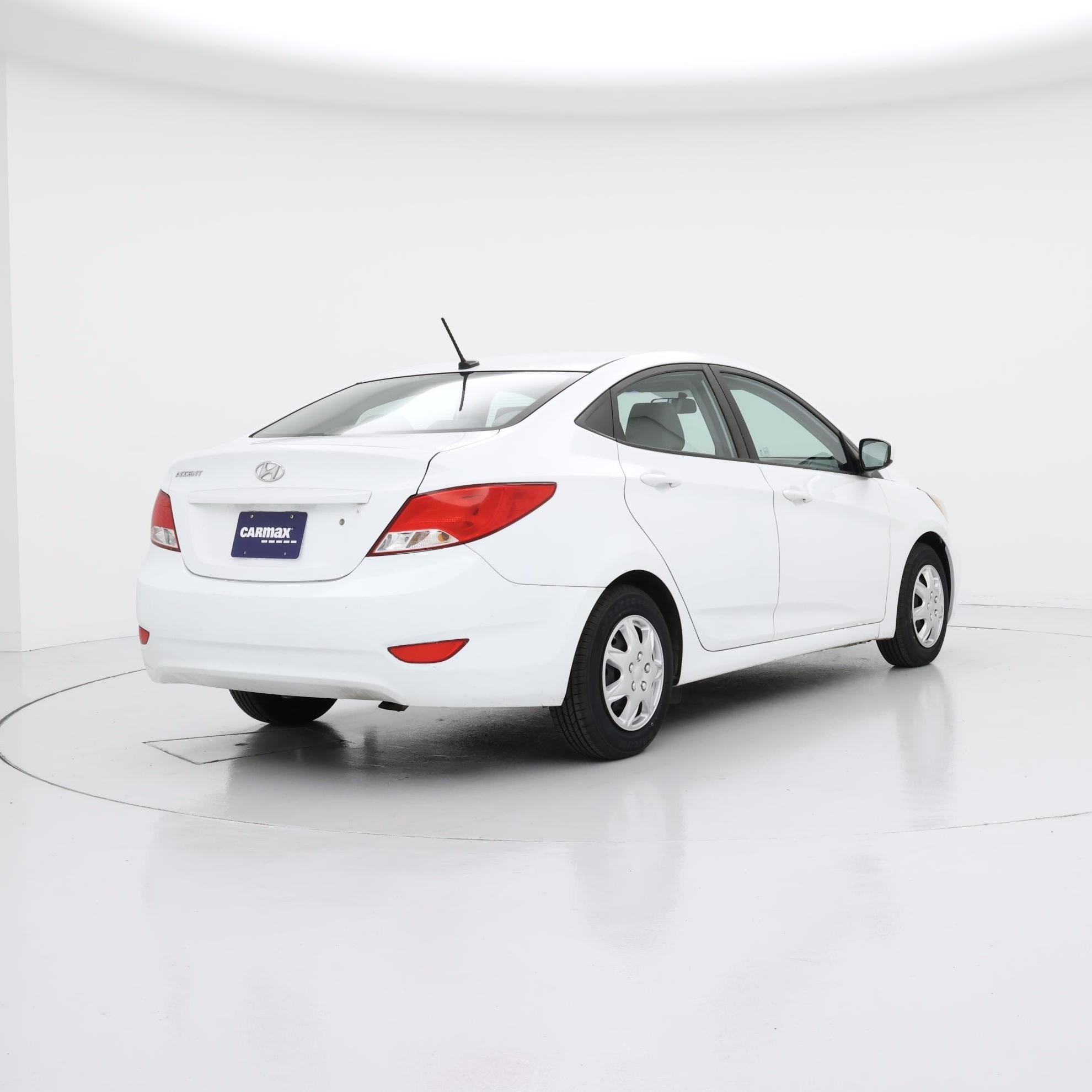 Thumbnail: 2017 Hyundai Accent - 8