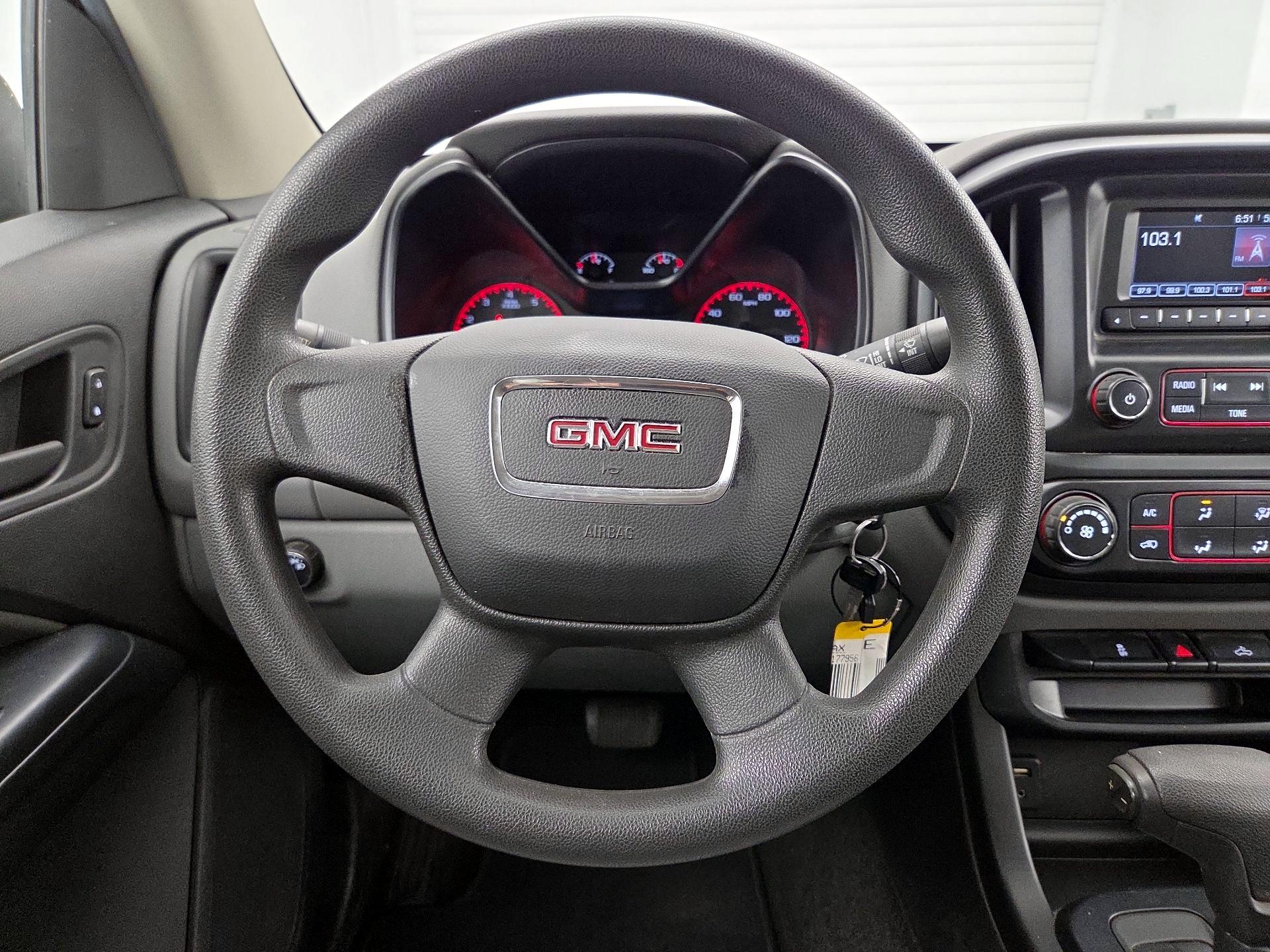Thumbnail: 2015 GMC Canyon - 10