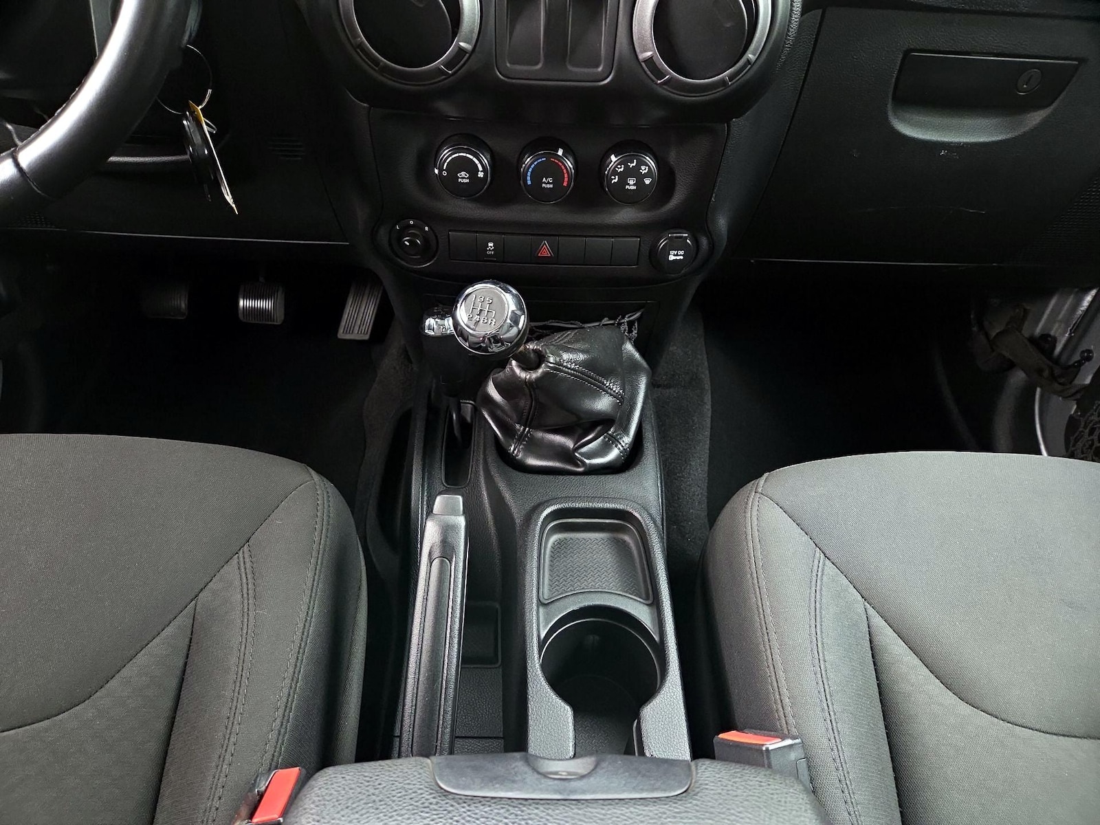 Photo 16