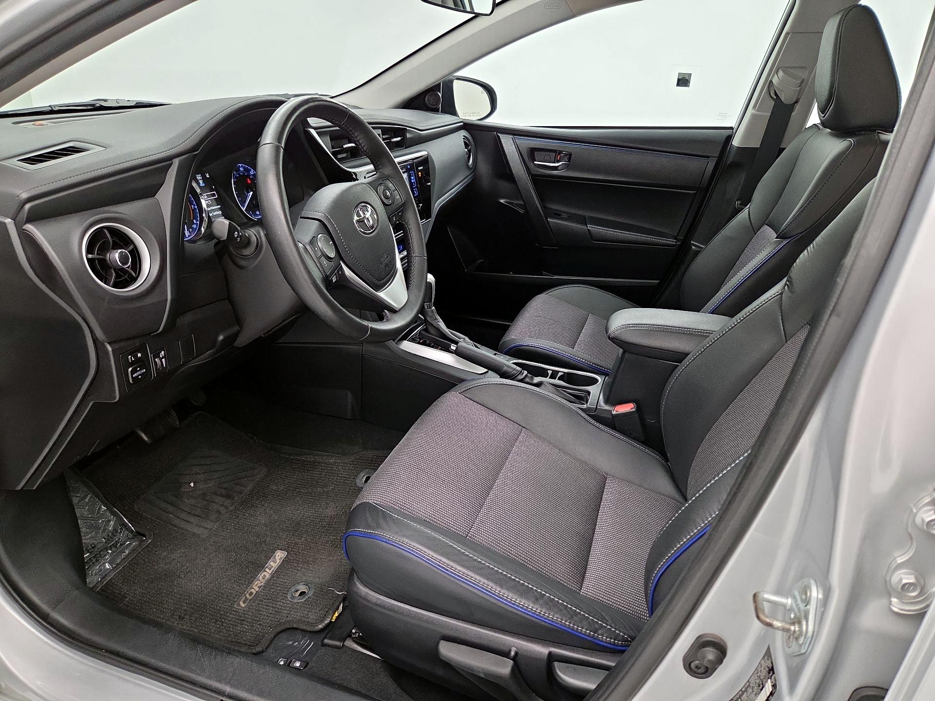 Thumbnail: 2017 Toyota Corolla - 11