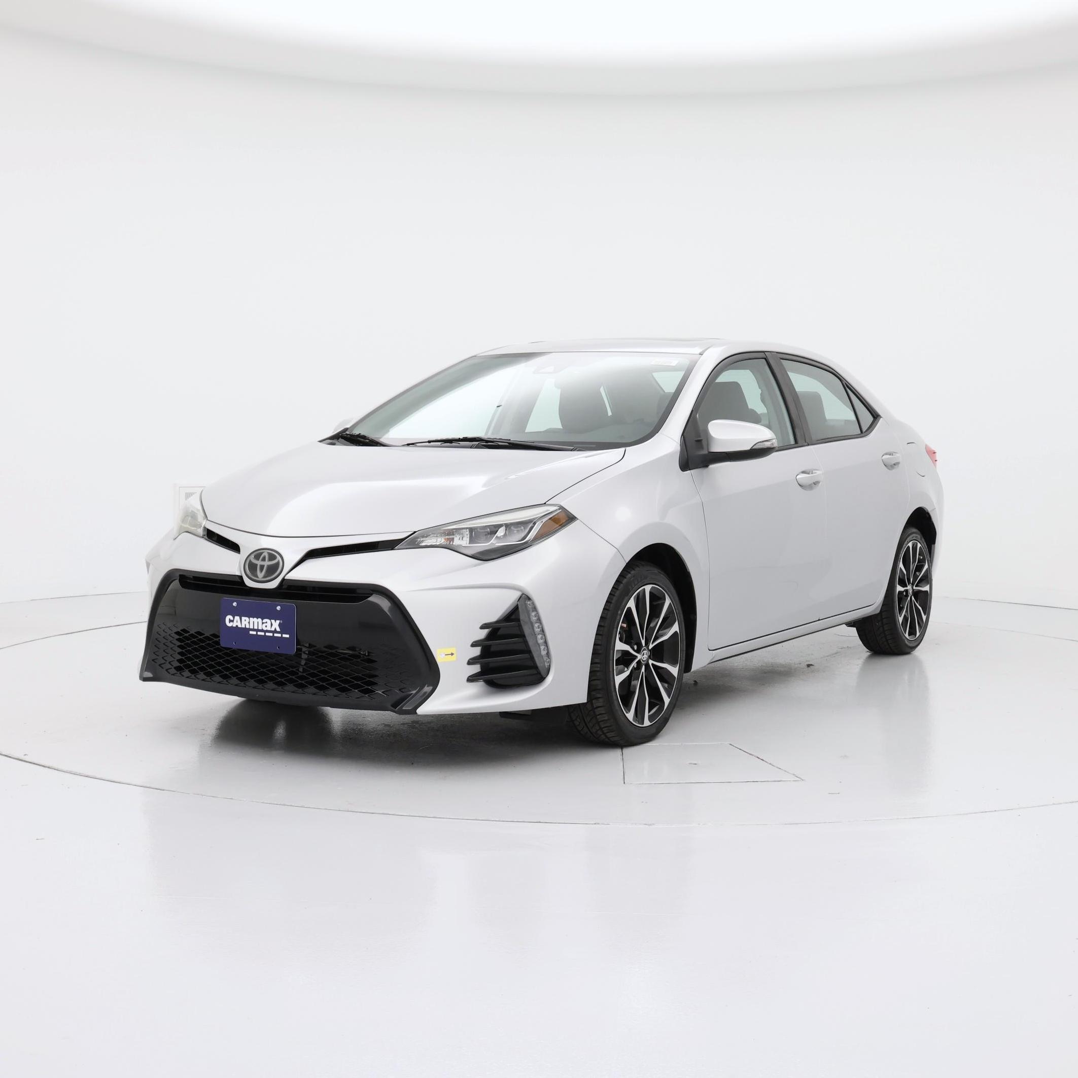 Thumbnail: 2017 Toyota Corolla - 4