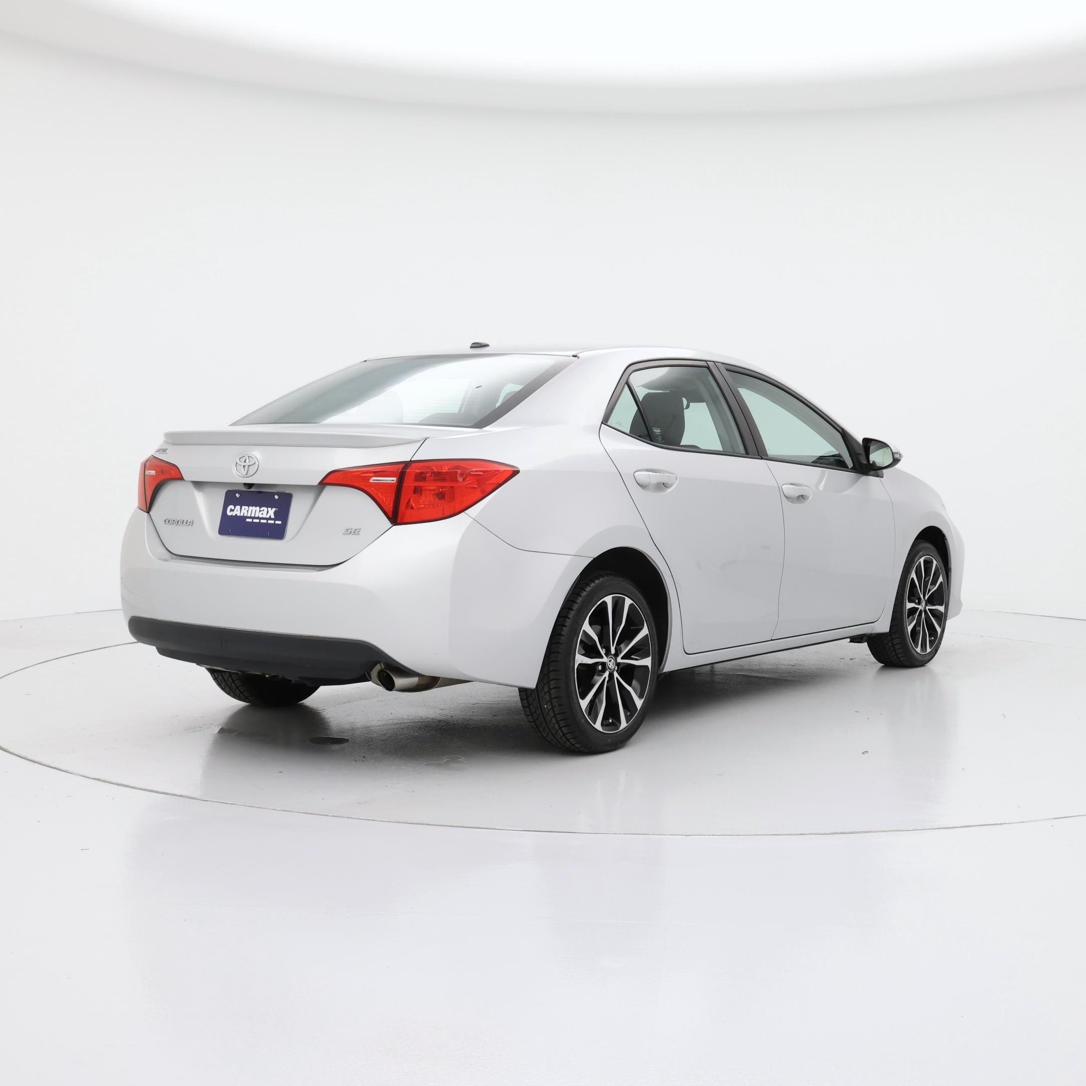Thumbnail: 2017 Toyota Corolla - 8