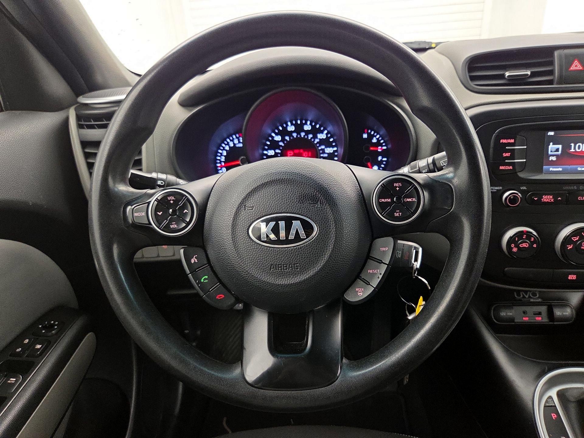 Thumbnail: 2014 Kia Soul - 10