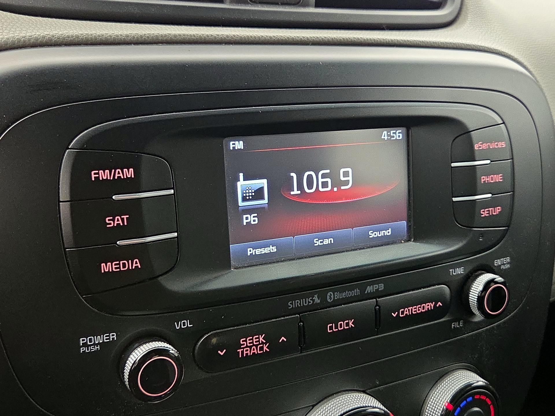 Thumbnail: 2014 Kia Soul - 15