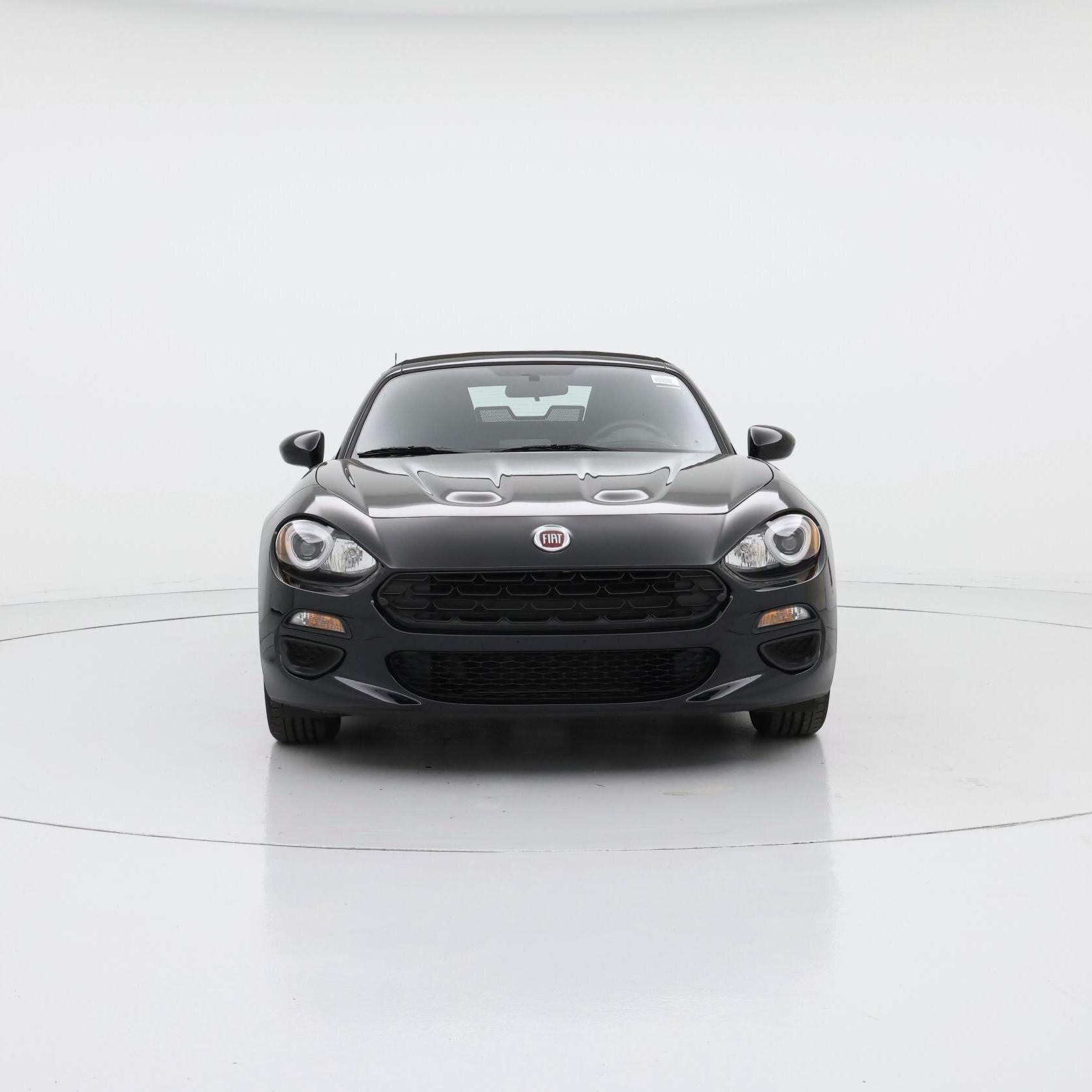 Thumbnail: 2017 Fiat 124 Spider - 5
