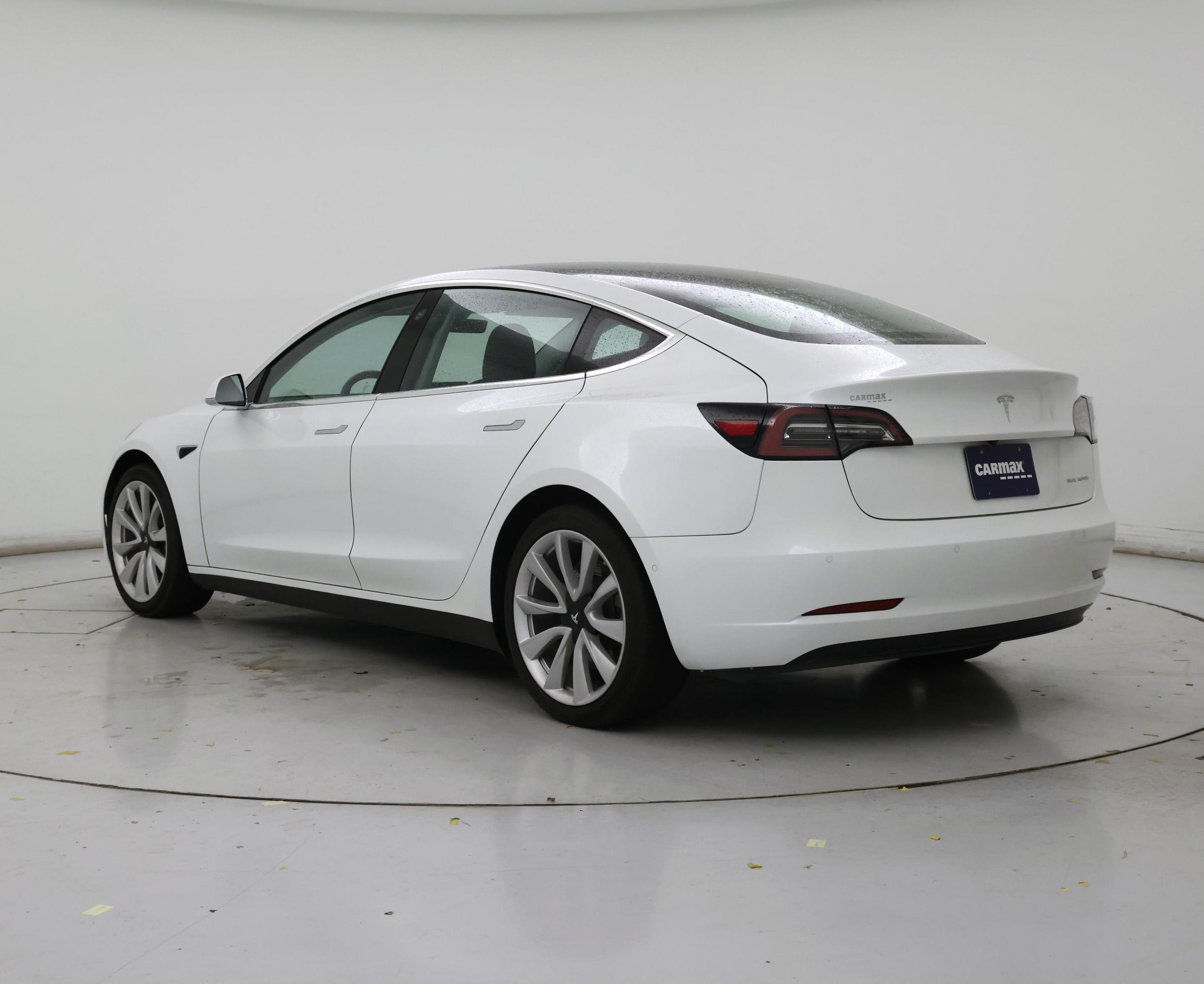 Thumbnail: 2020 Tesla Model 3 - 2