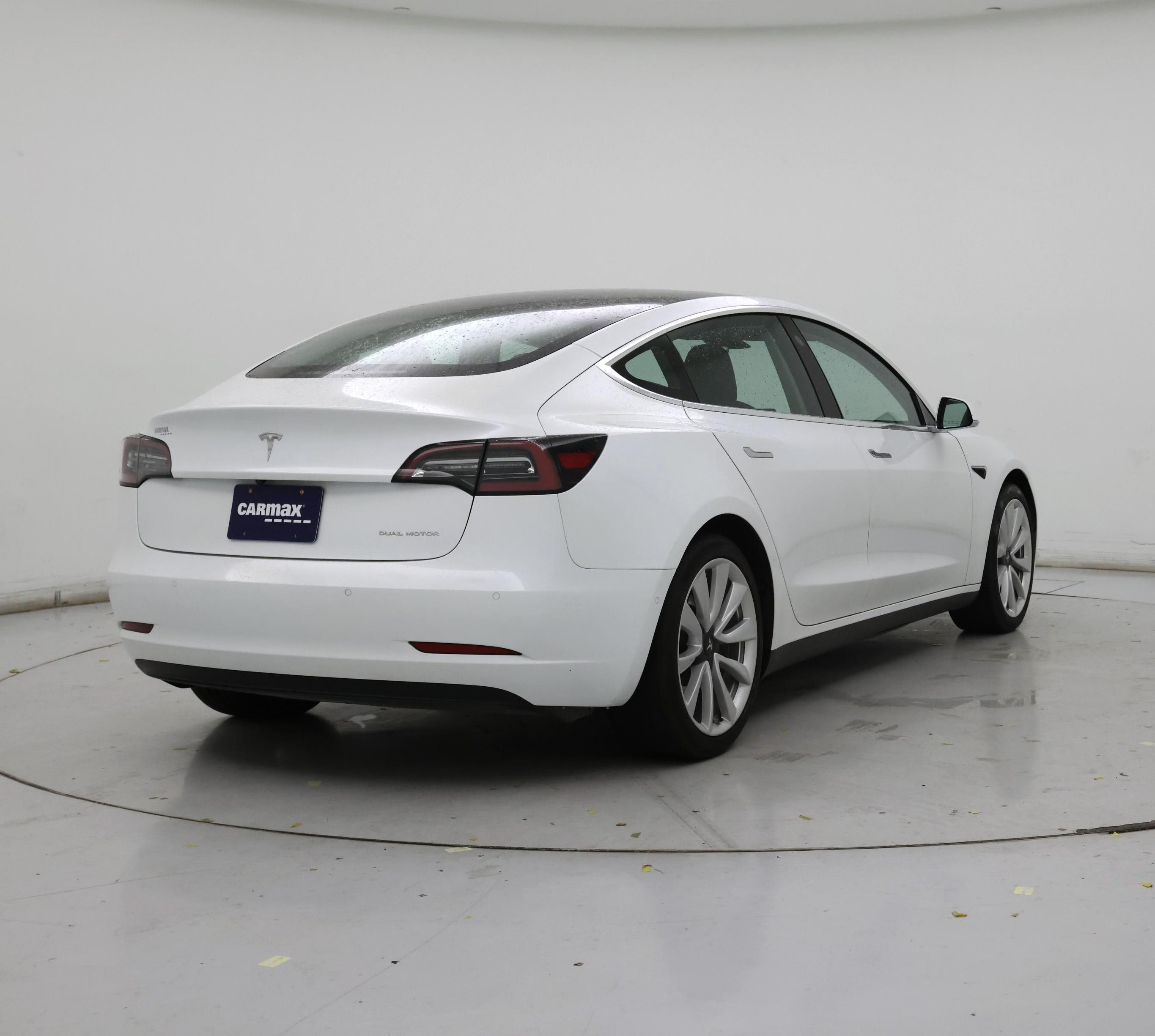 Thumbnail: 2020 Tesla Model 3 - 8