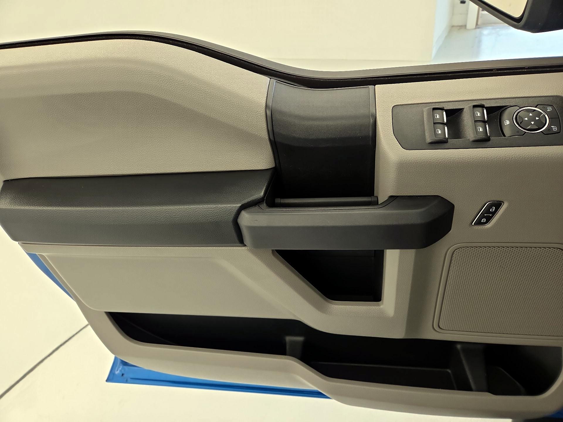 Thumbnail: 2019 Ford F-150 - 12