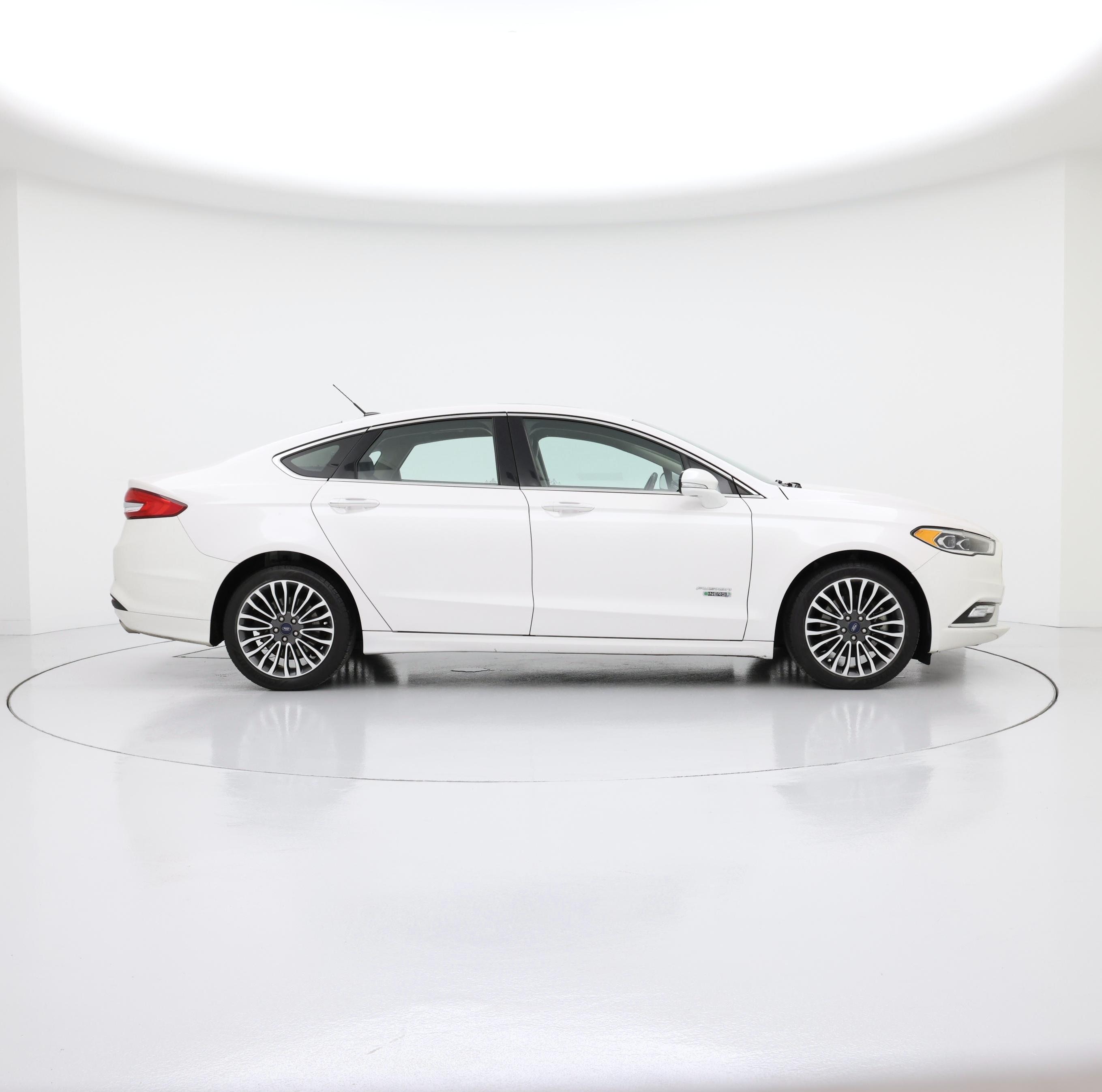 Thumbnail: 2017 Ford Fusion - 7