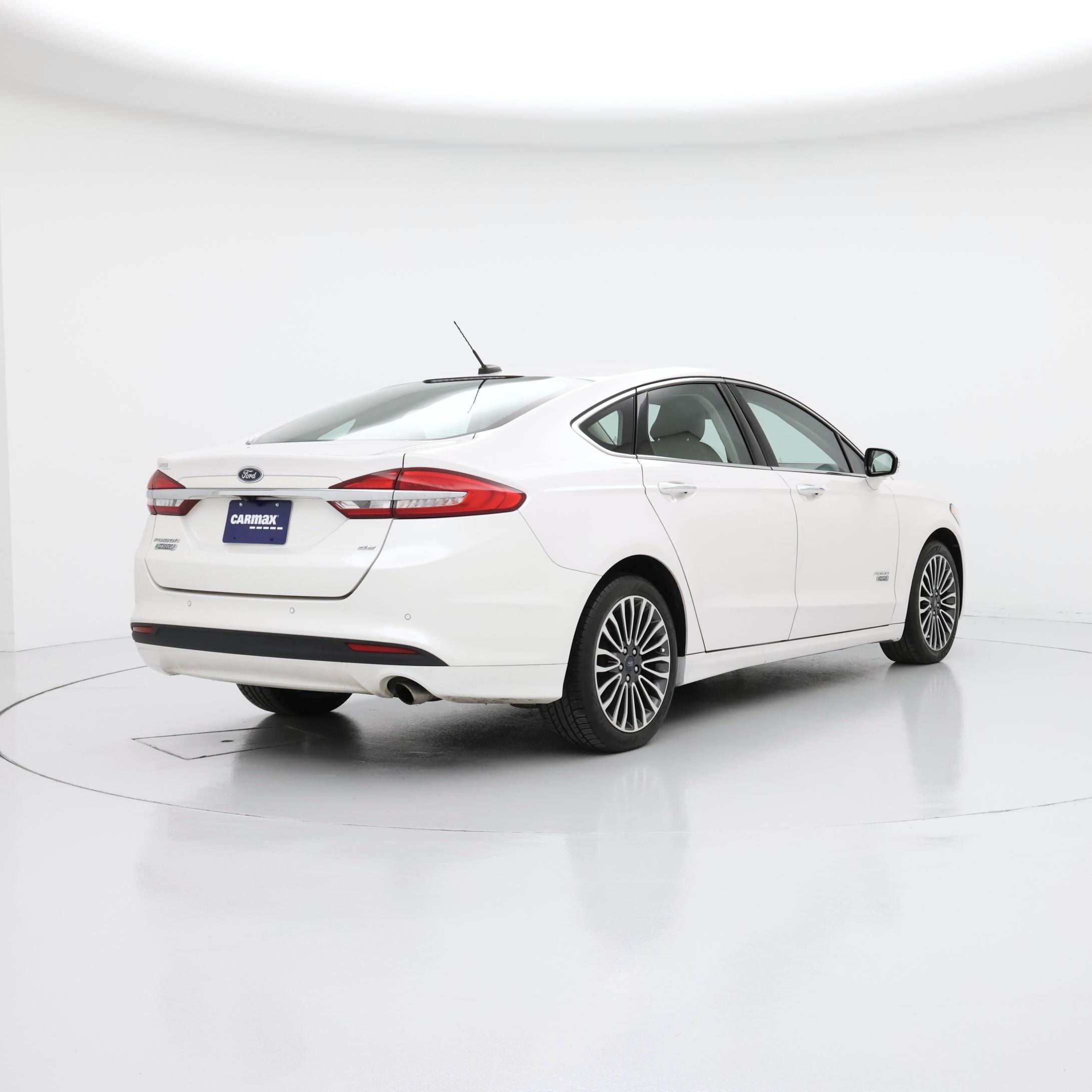 Thumbnail: 2017 Ford Fusion - 8