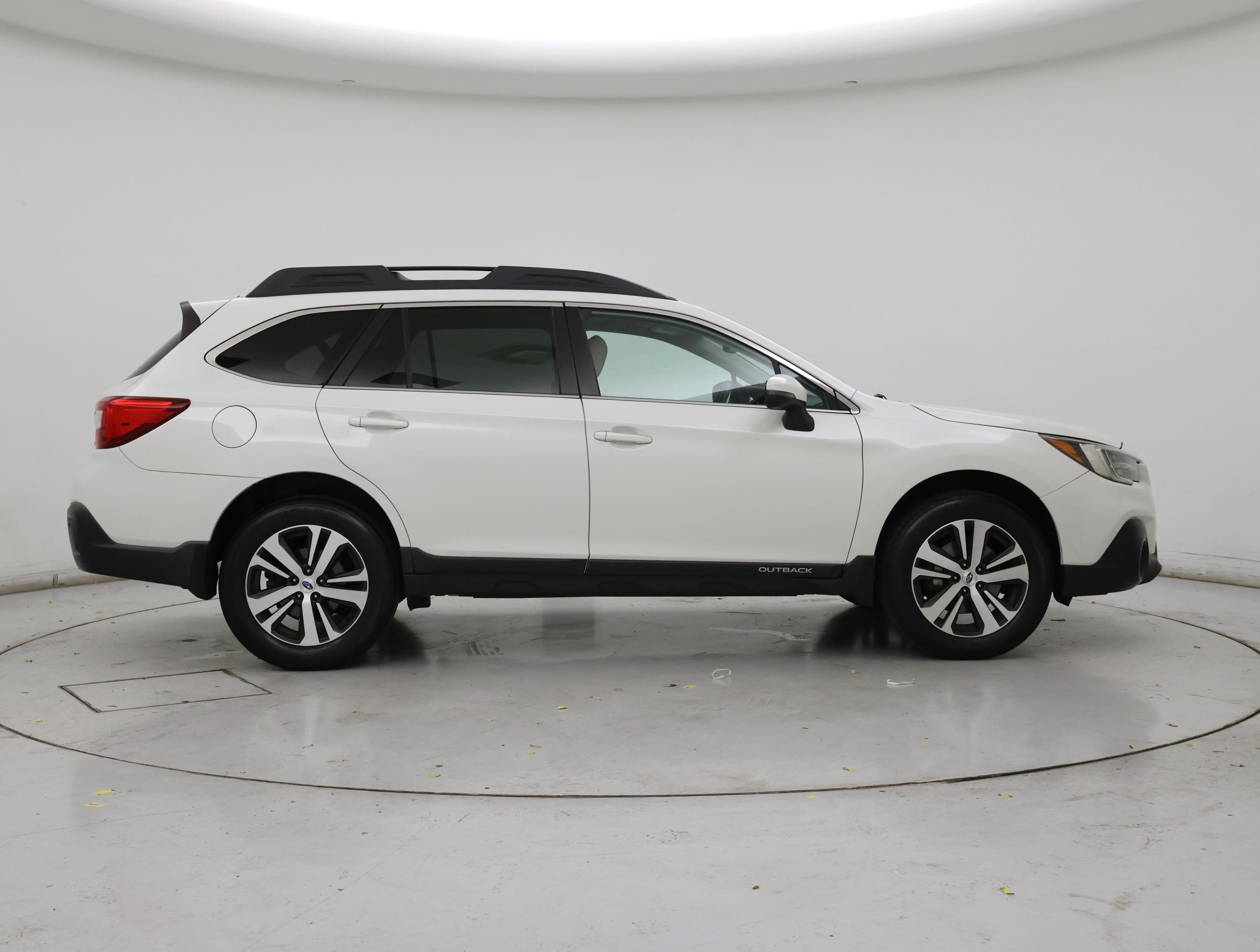 Thumbnail: 2018 Subaru Outback - 7
