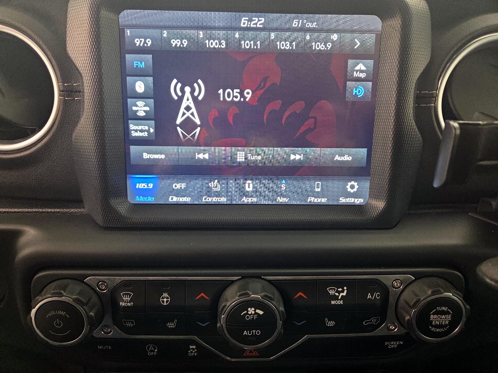 Thumbnail: 2018 Jeep Wrangler - 16