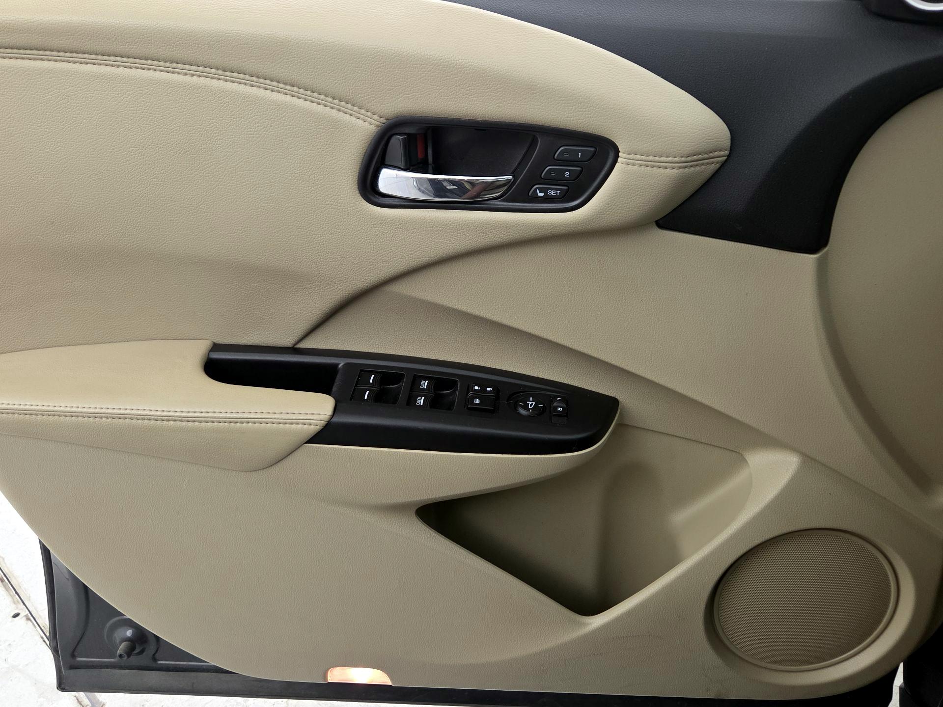Thumbnail: 2014 Acura RDX - 12
