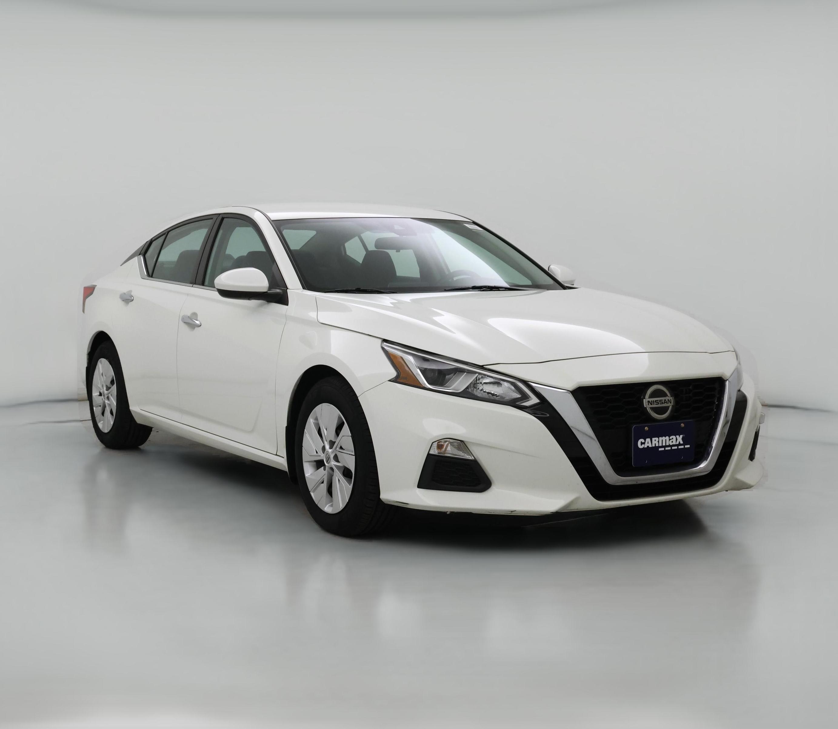 Thumbnail: 2020 Nissan Altima - 1