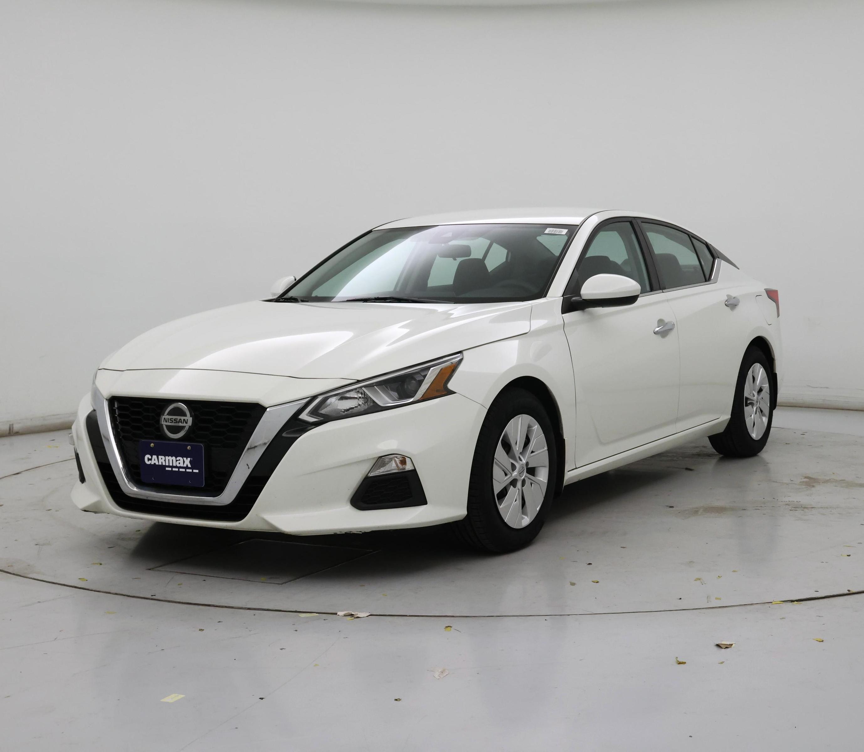 Thumbnail: 2020 Nissan Altima - 4