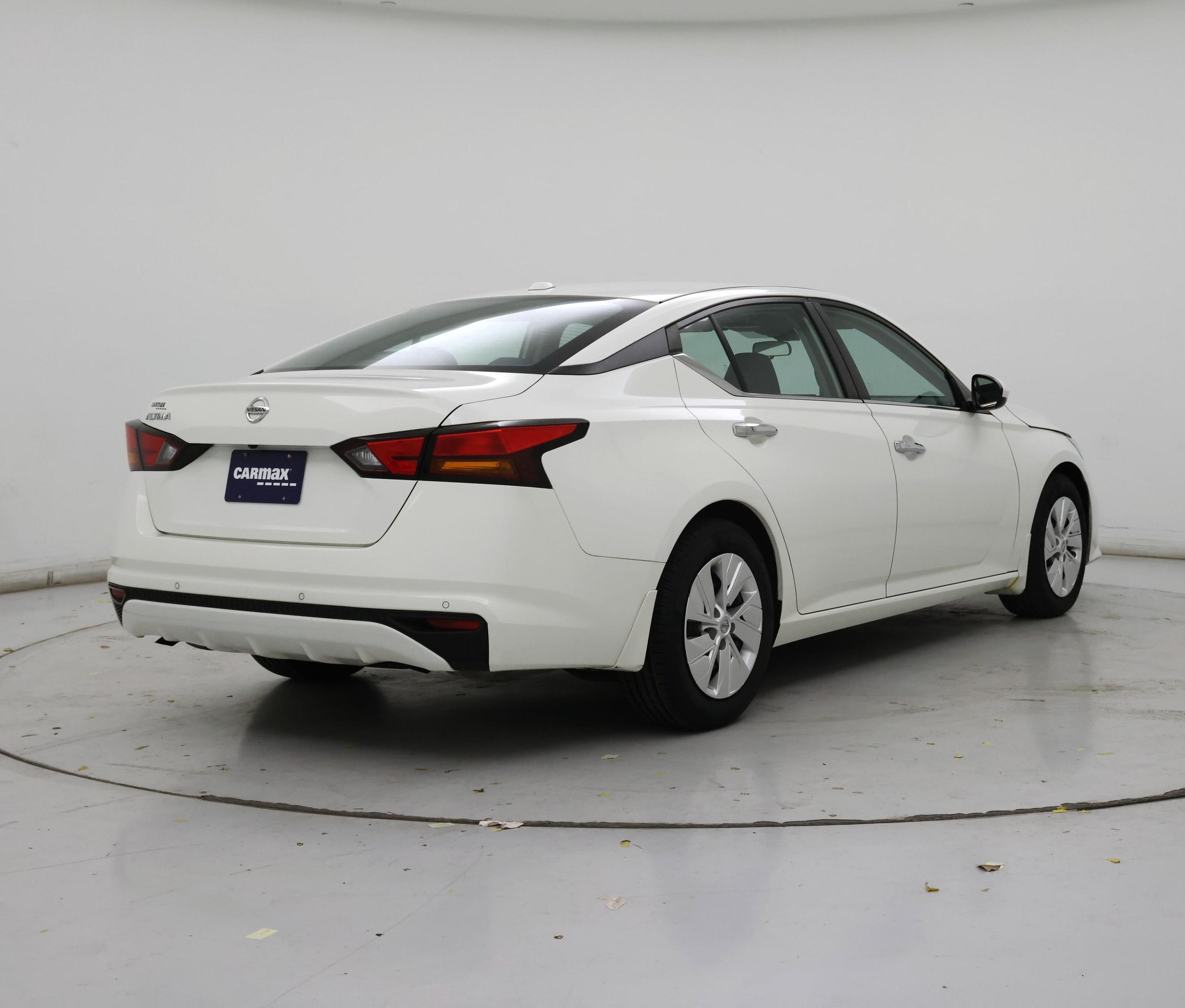 Thumbnail: 2020 Nissan Altima - 8