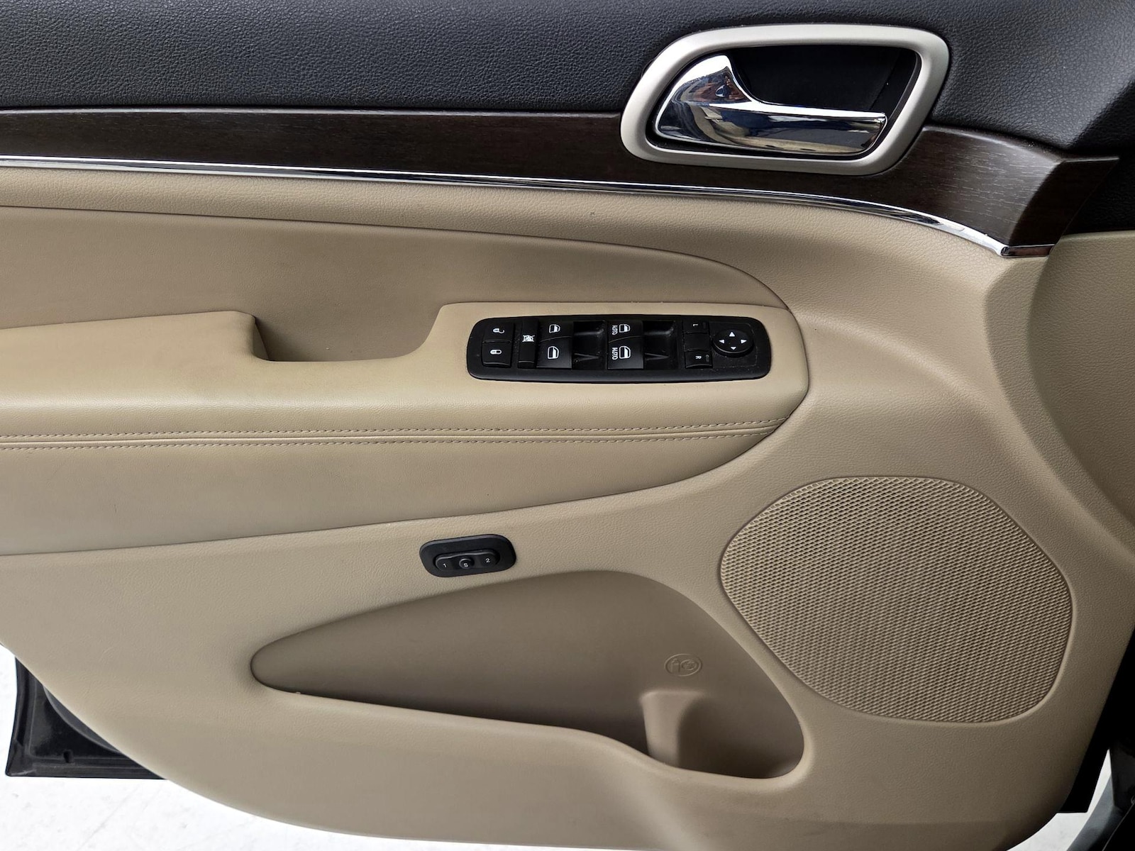 2017 Jeep Grand Cherokee Limited - Photo 13