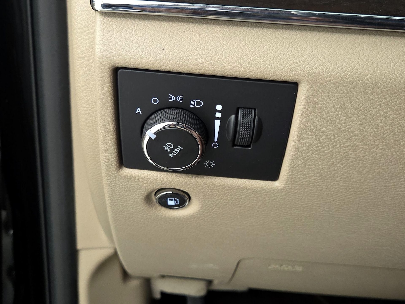 2017 Jeep Grand Cherokee Limited - Photo 14