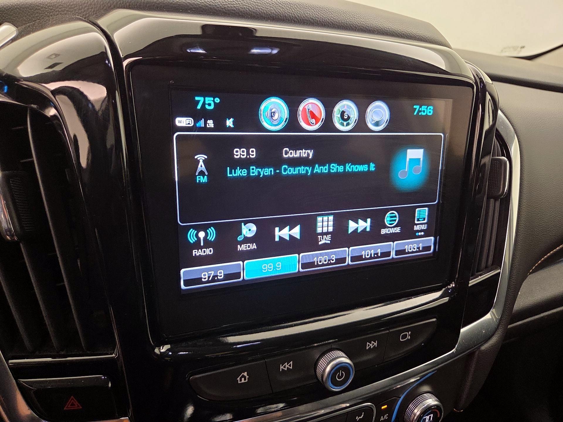 Thumbnail: 2019 Chevrolet Traverse - 16