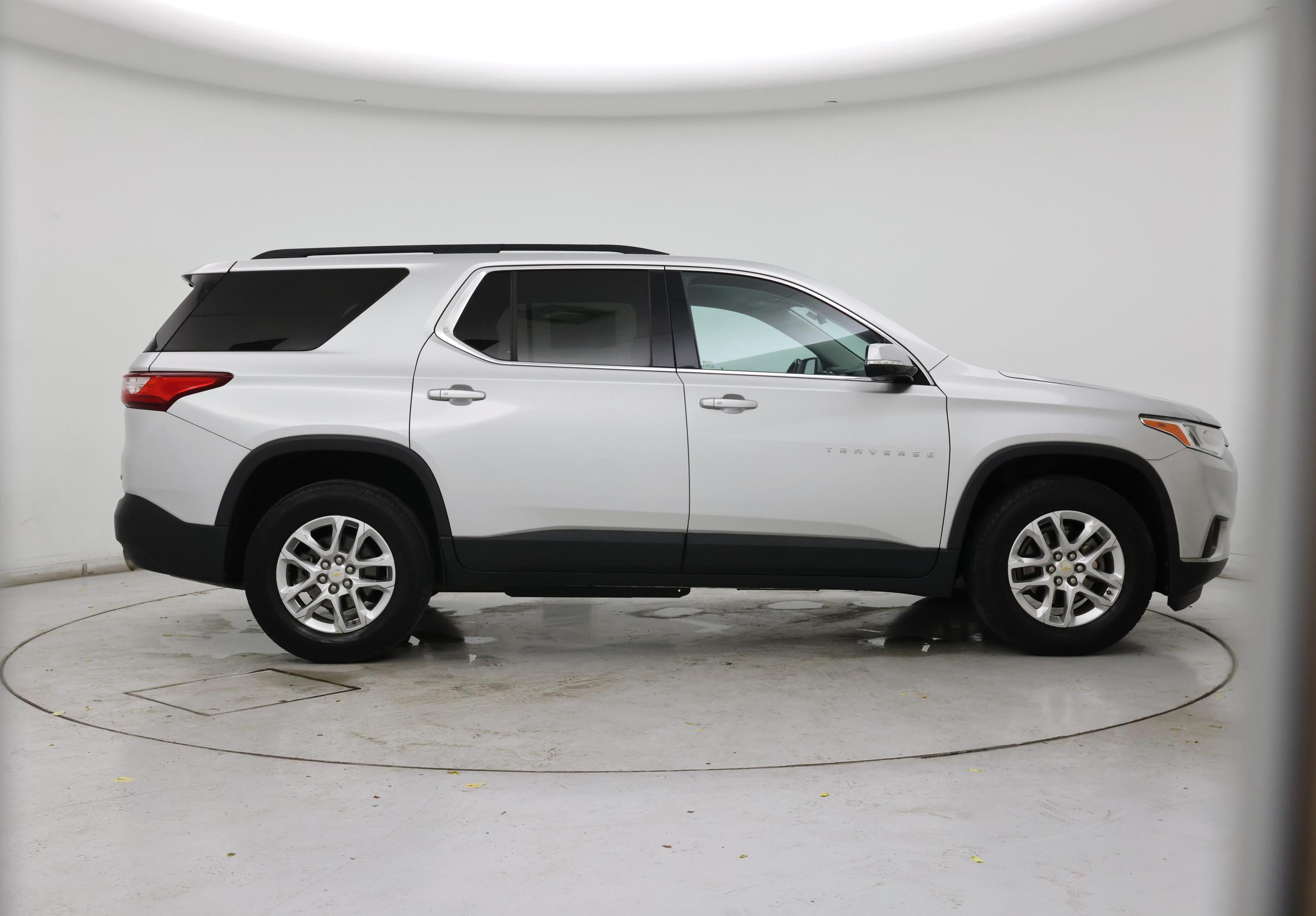 Thumbnail: 2019 Chevrolet Traverse - 7