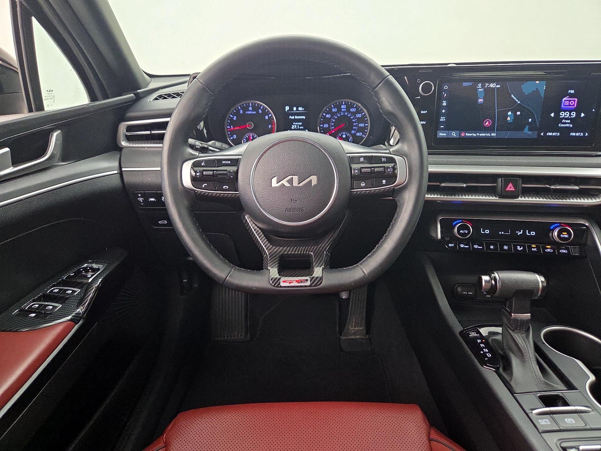 Thumbnail: 2023 Kia K5 - 10