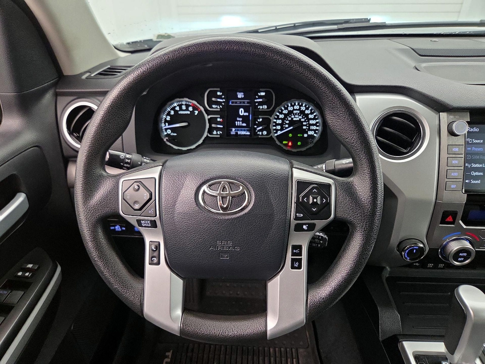 2020 Toyota Tundra SR5 - Photo 11