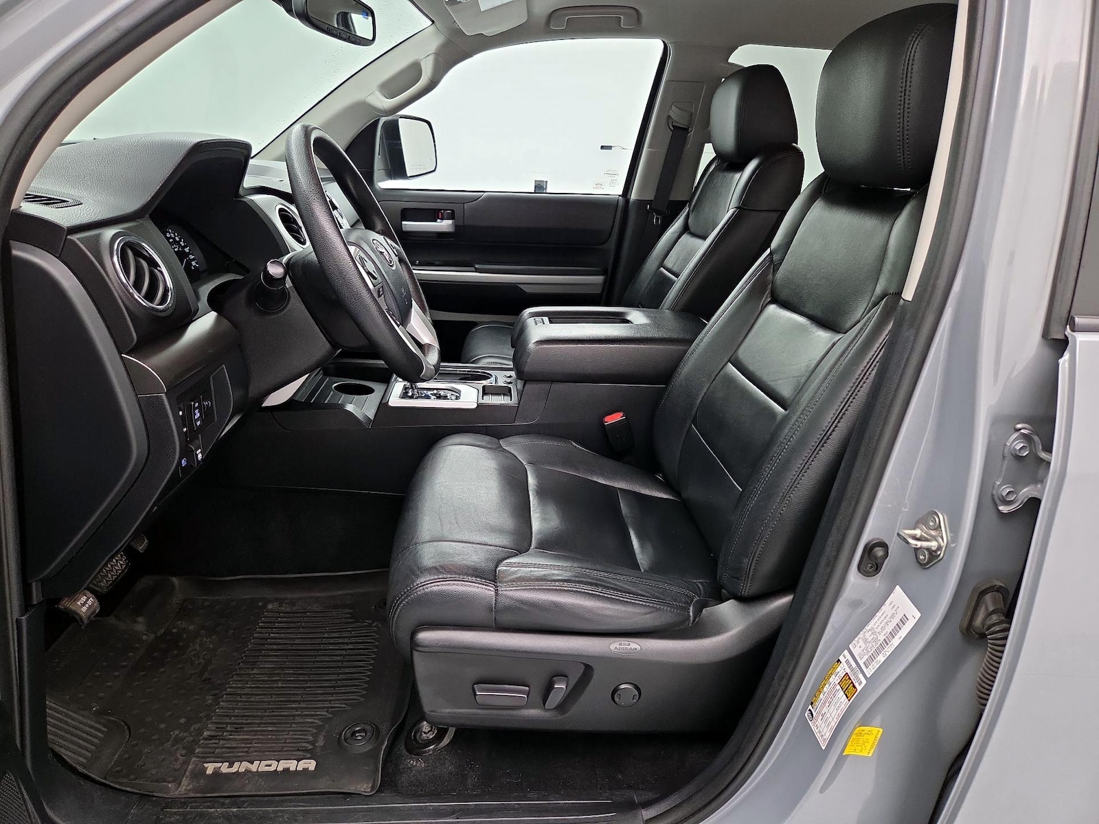 2020 Toyota Tundra SR5 - Photo 12