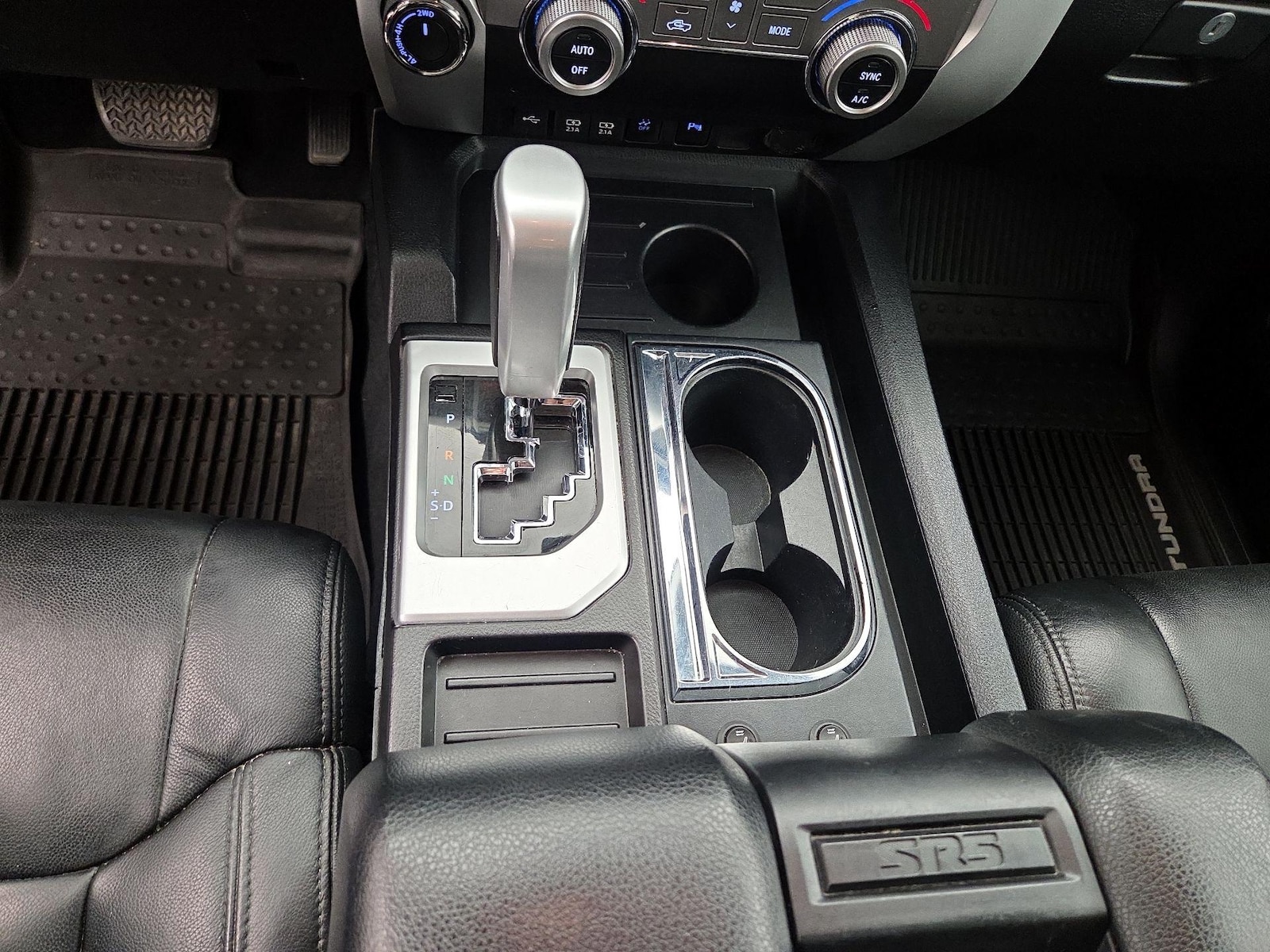 2020 Toyota Tundra SR5 - Photo 18