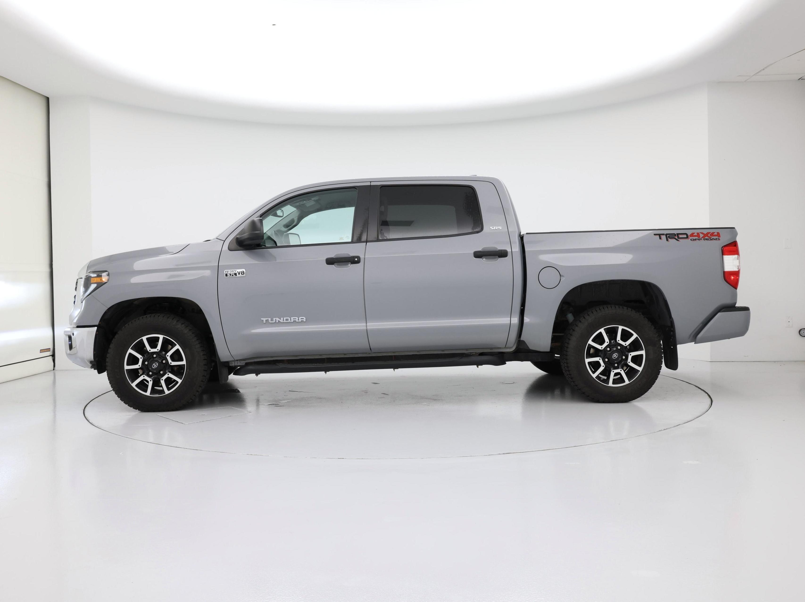 Thumbnail: 2020 Toyota Tundra - 3
