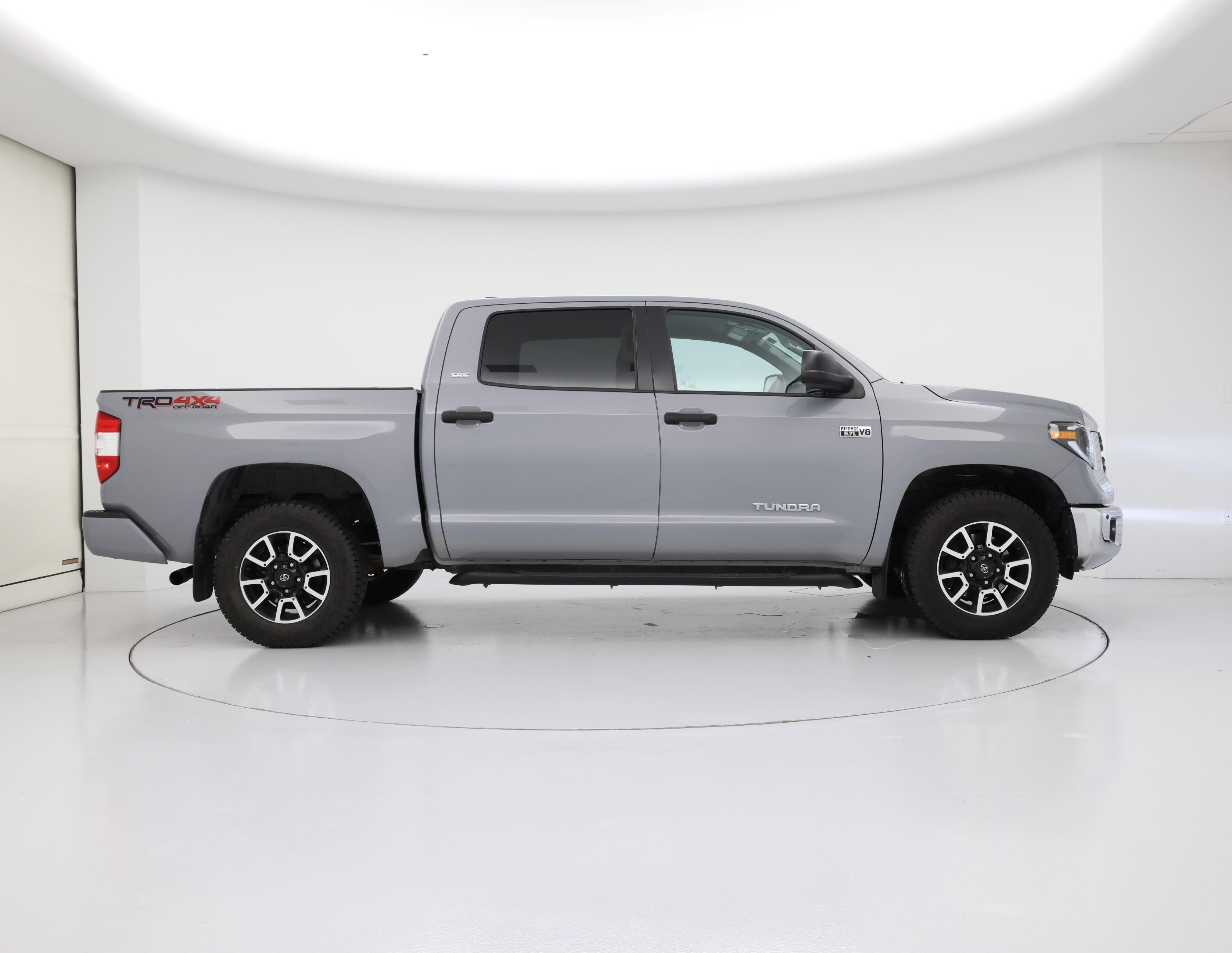 Thumbnail: 2020 Toyota Tundra - 7