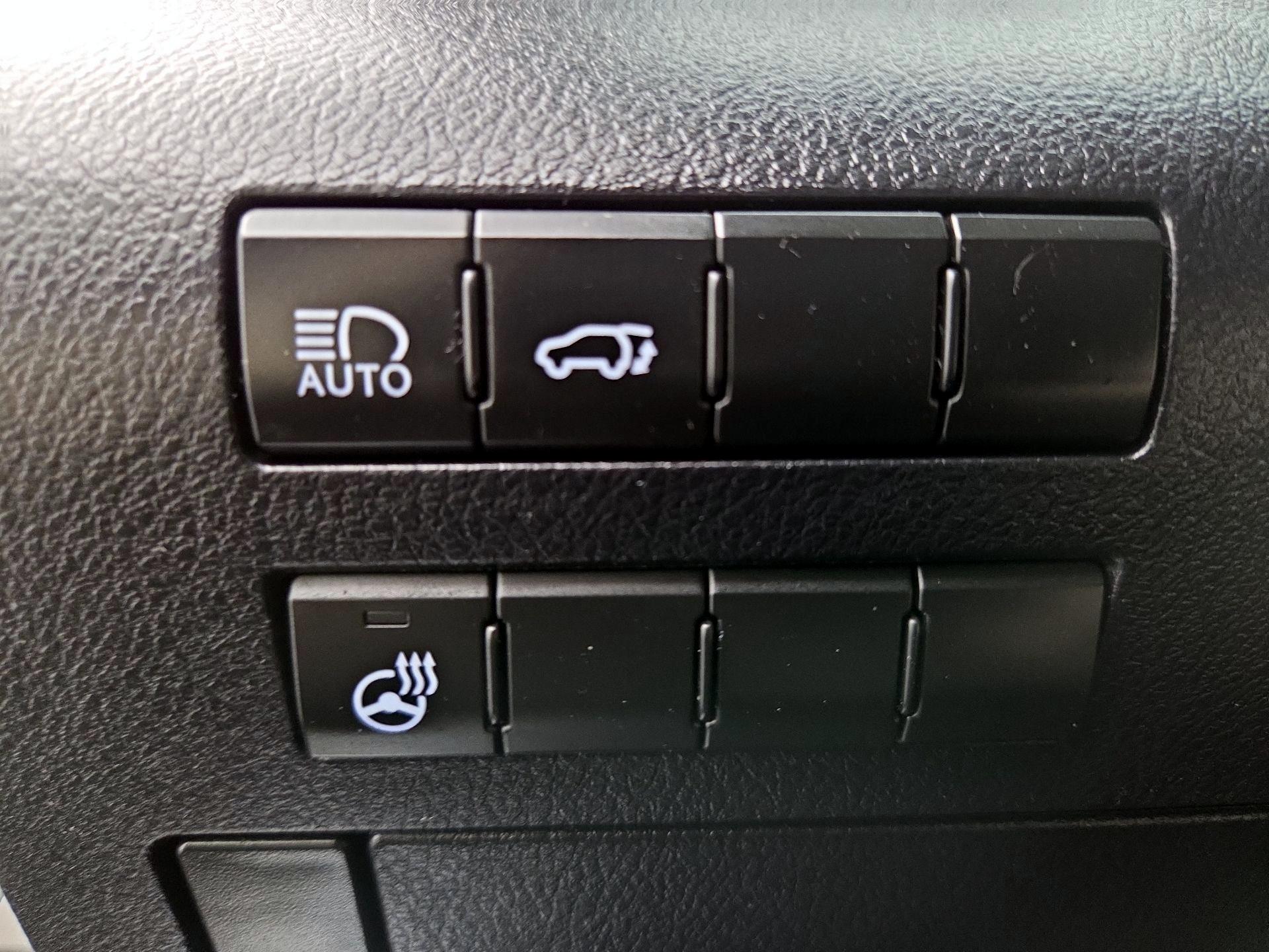 Thumbnail: 2016 Lexus RX - 13