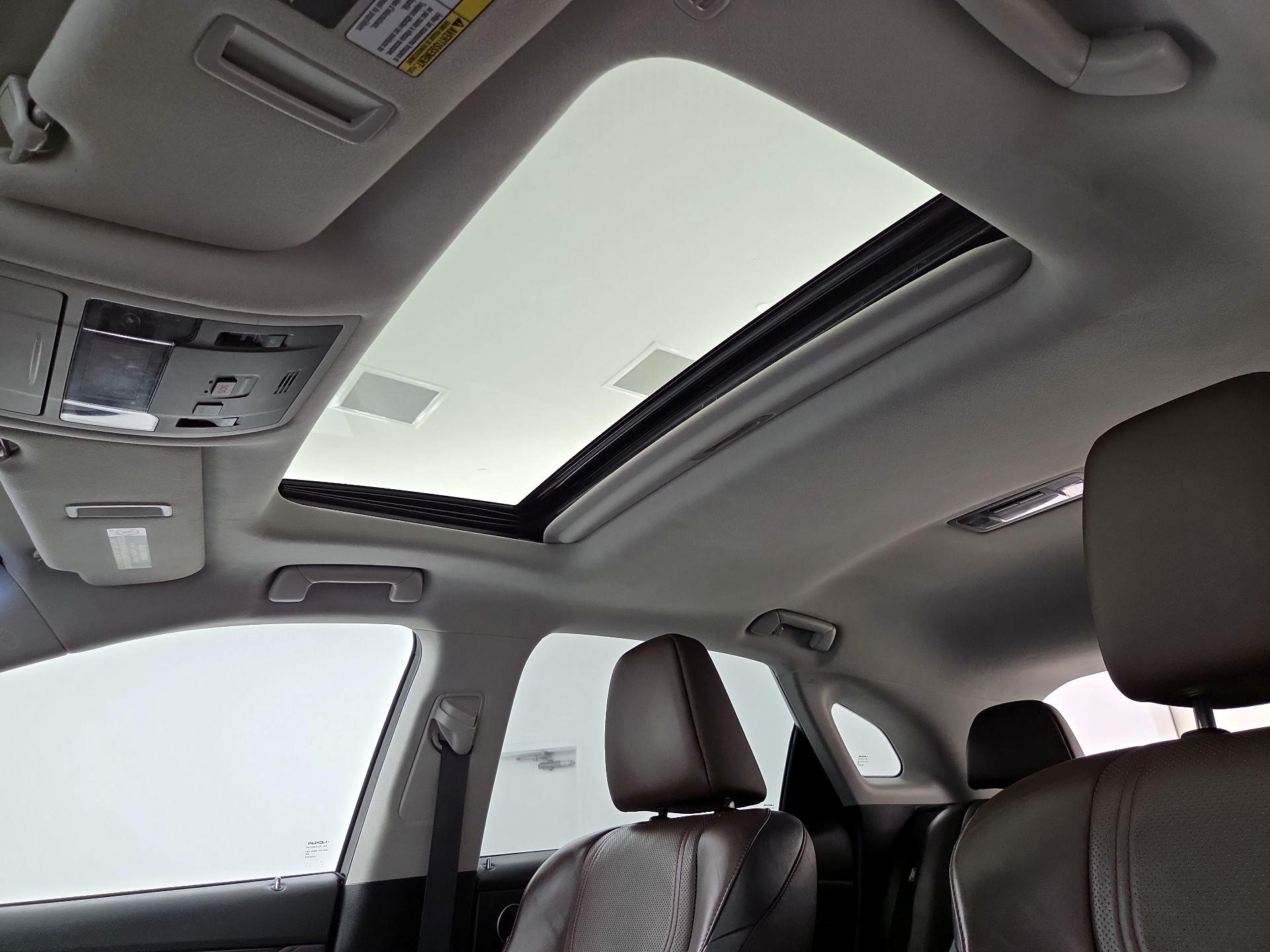 Thumbnail: 2016 Lexus RX - 20