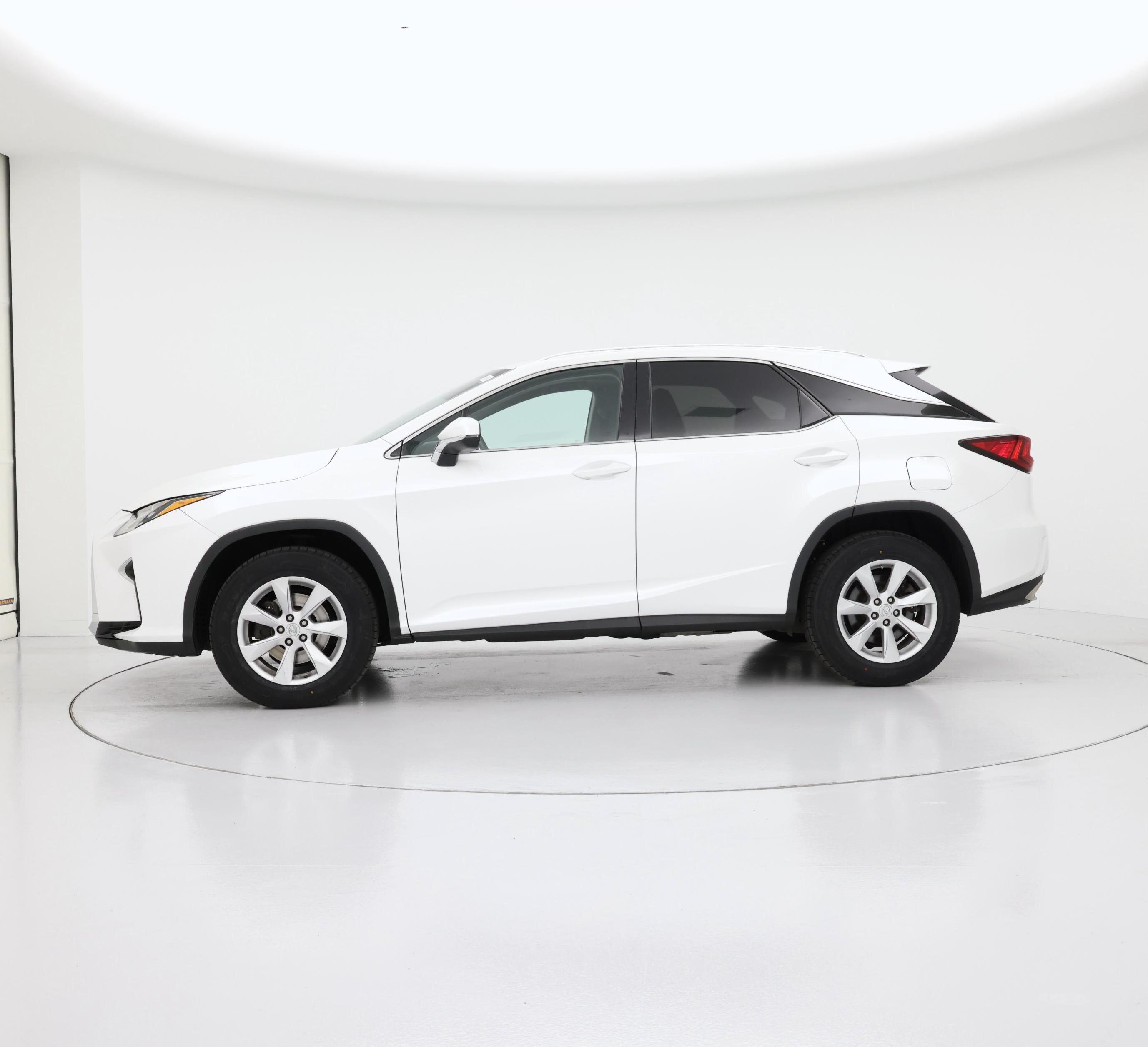 Thumbnail: 2016 Lexus RX - 3