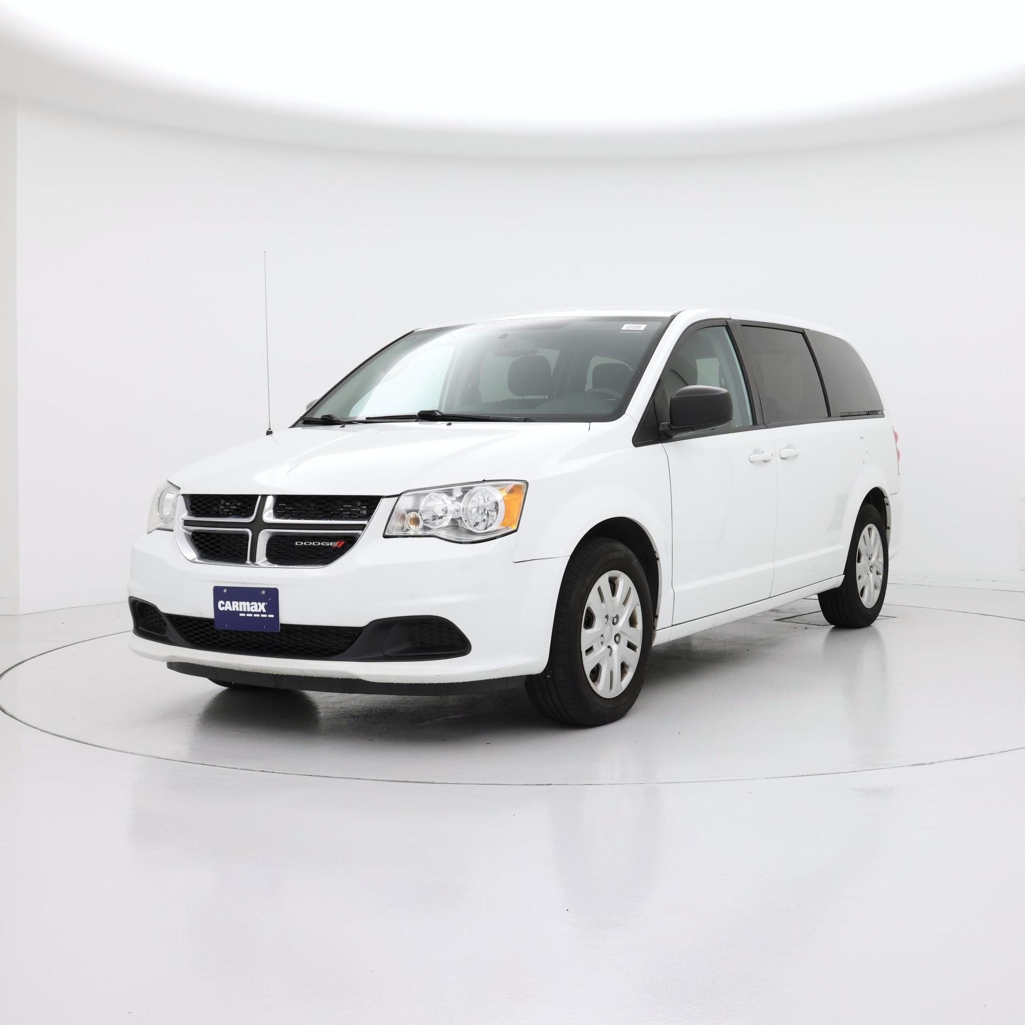 Thumbnail: 2018 Dodge Grand Caravan - 4