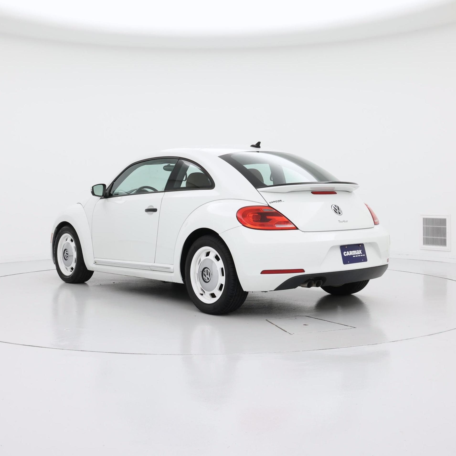 Thumbnail: 2016 Volkswagen Beetle - 2