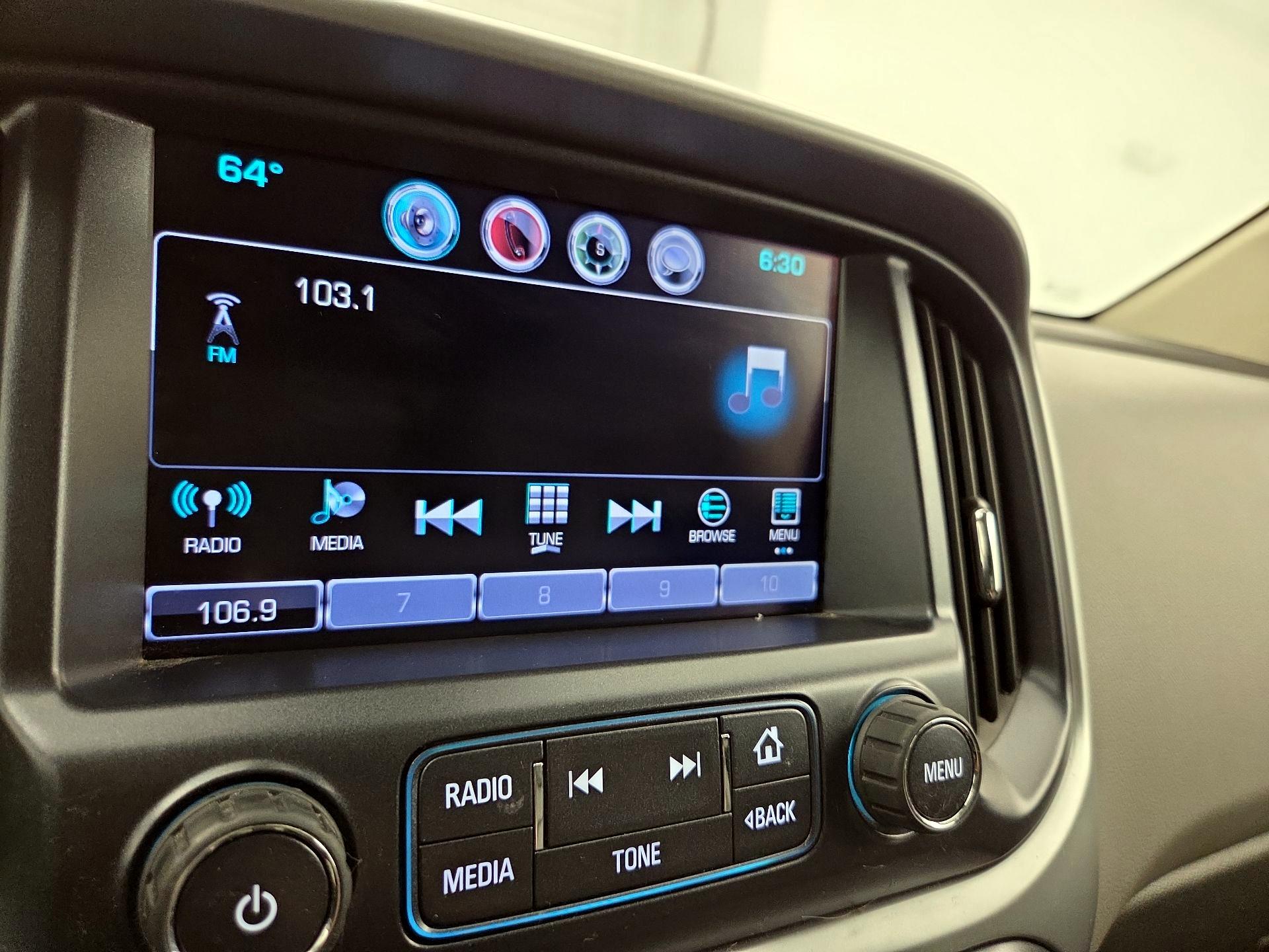 Thumbnail: 2016 Chevrolet Colorado - 16