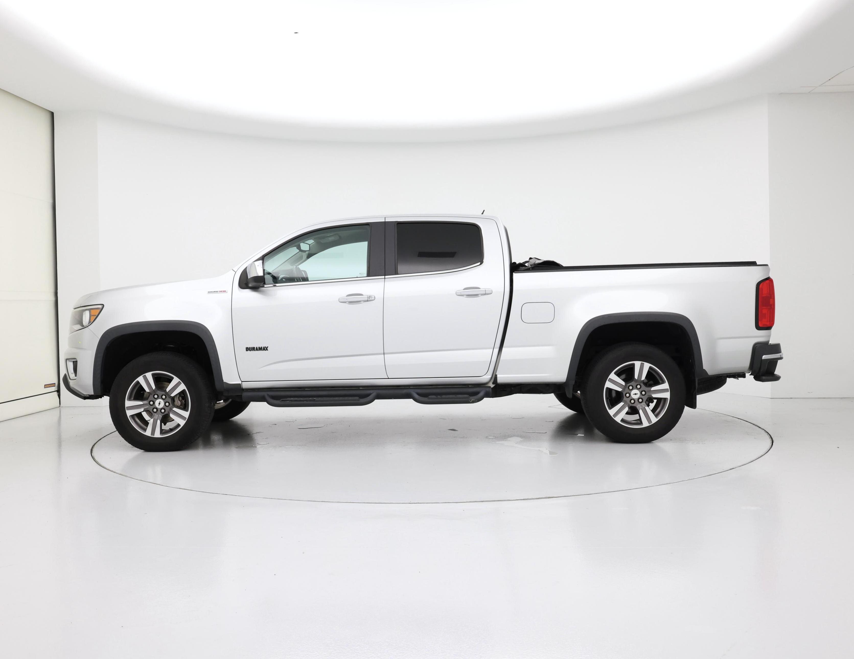 Thumbnail: 2016 Chevrolet Colorado - 3