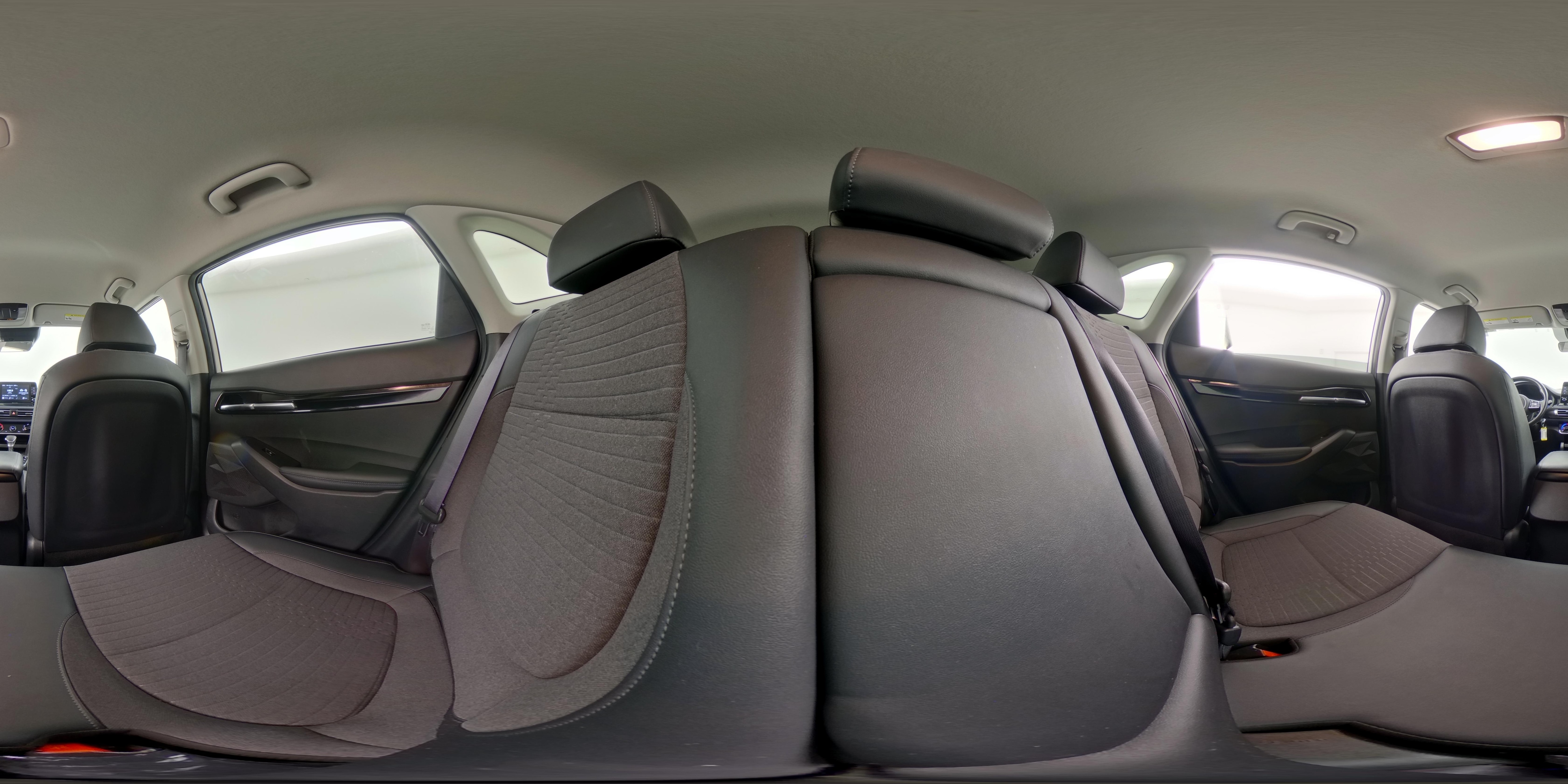 2021 Kia Seltos S - Photo 25