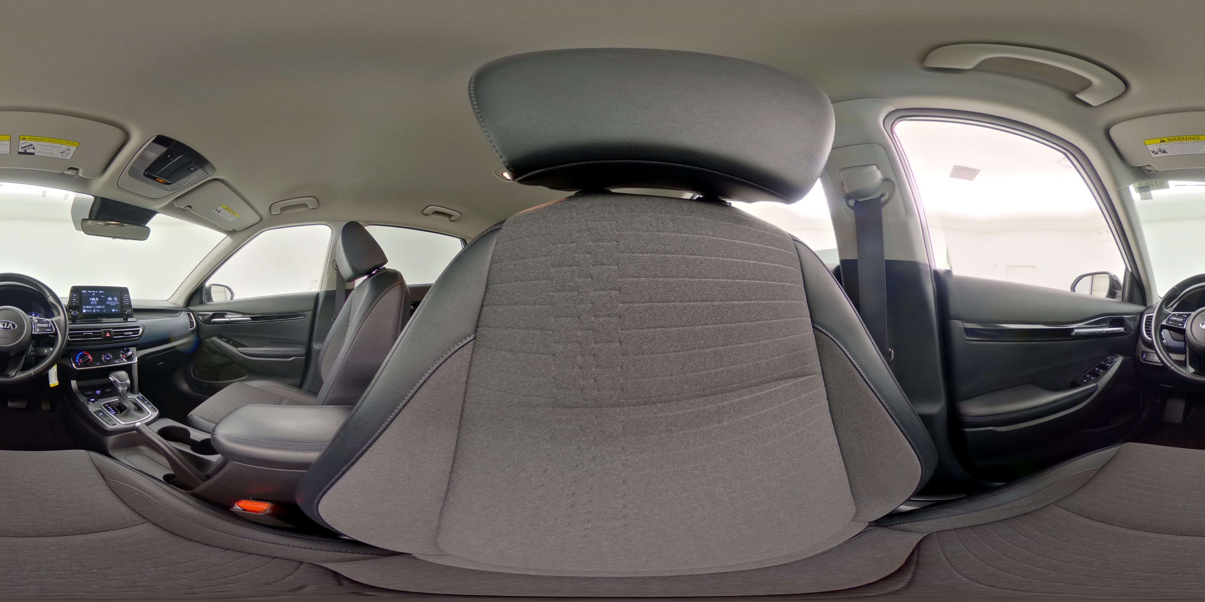 2021 Kia Seltos S - Photo 26
